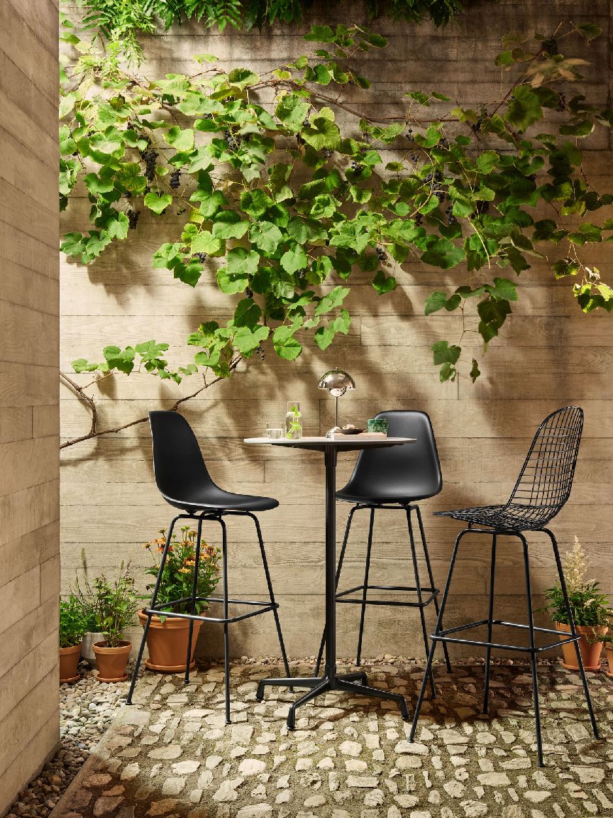Eames Contract Tables High Stehtisch Ø 70 cm  Vitra