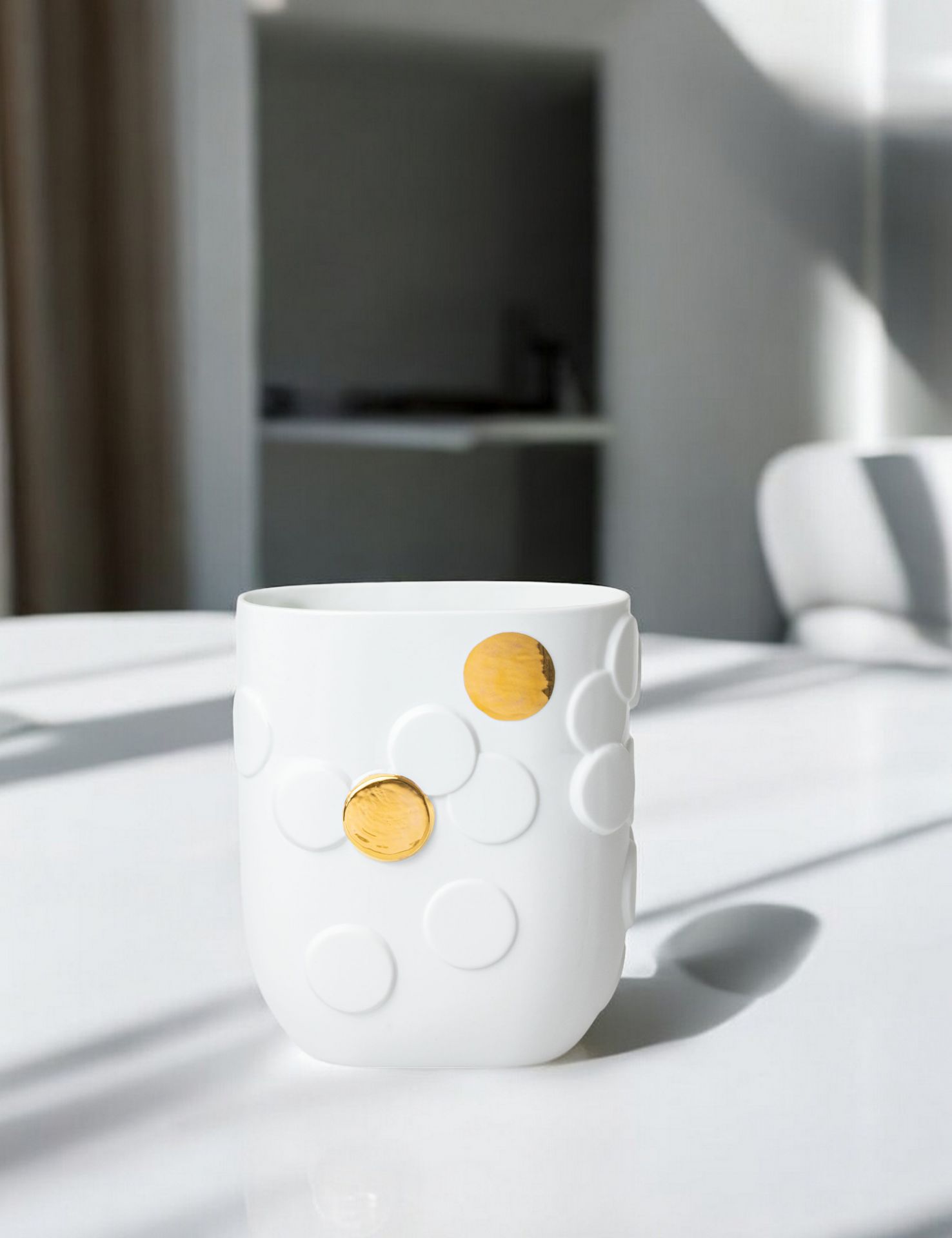 Goldener Punkt Vase Räder