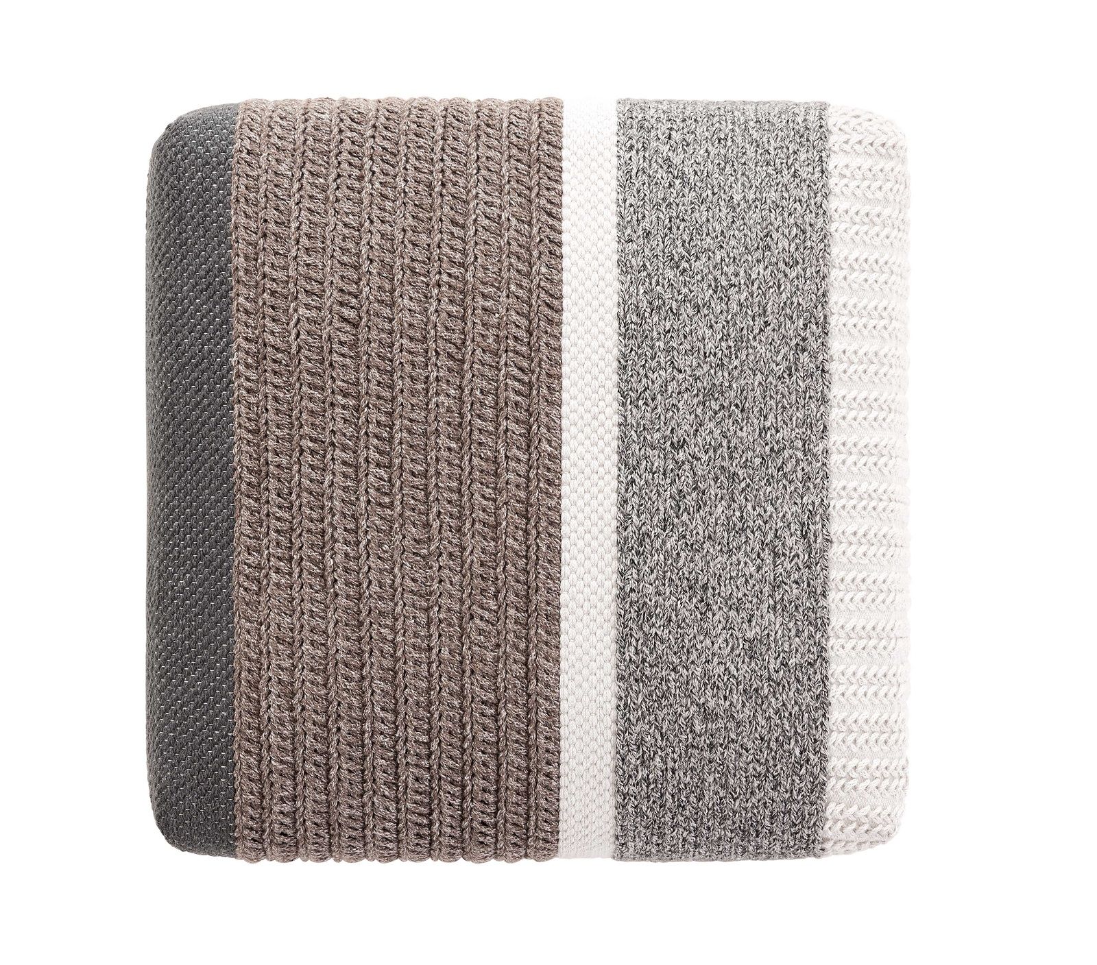 Mangas Outdoor Pouf Hocker von Gan, gestrickt in Grau-, Braun- und Weißtönen. Outdoor Sitzmöbel.