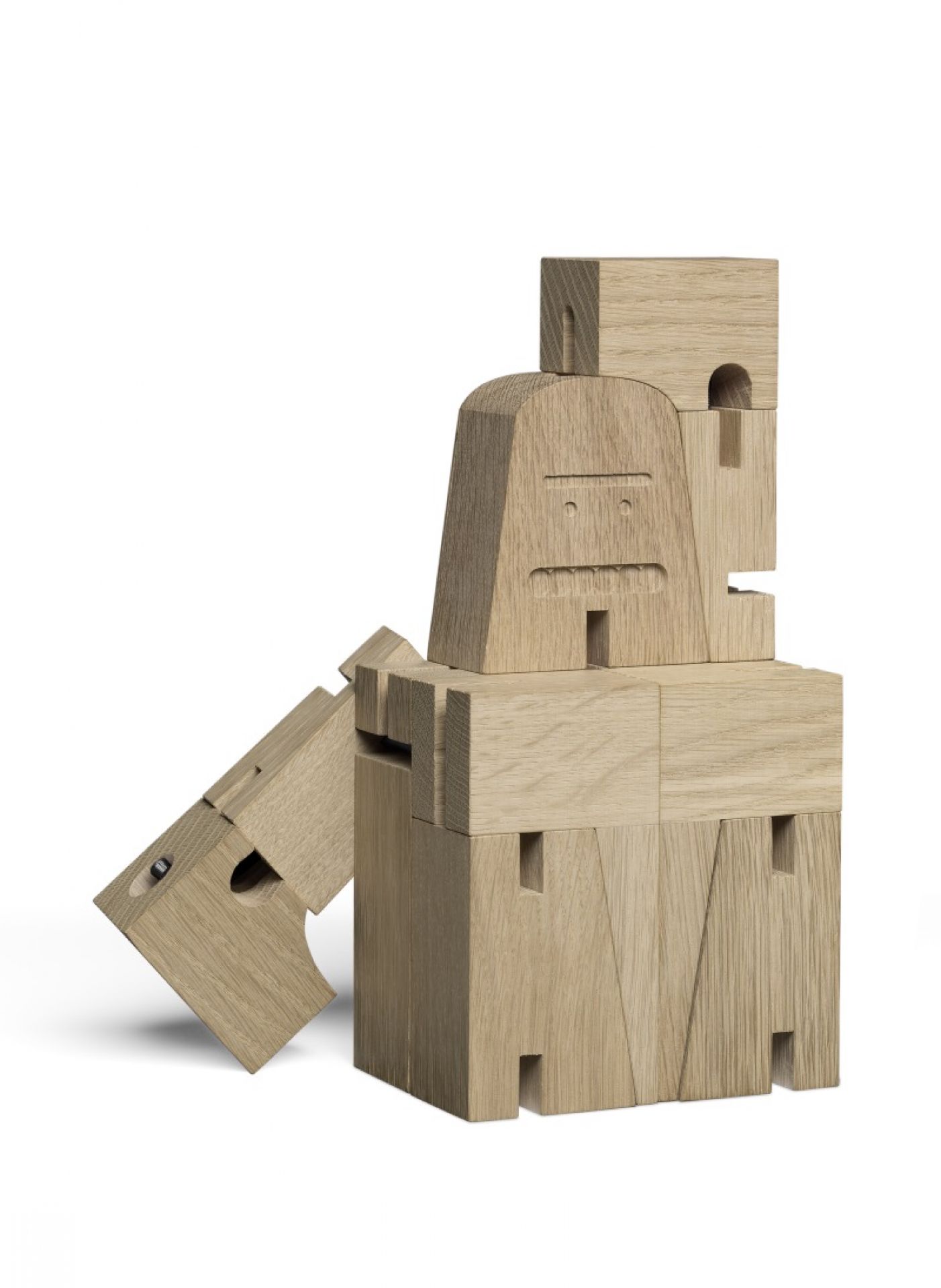 AC16 MR B Holzfigur e15