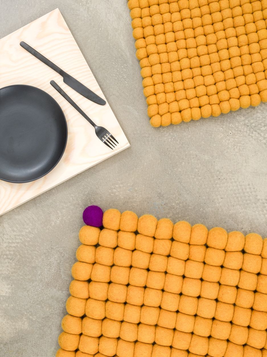 Big One Rechteckig Filzteppich 180 x 260 cm myfelt Ockergelb