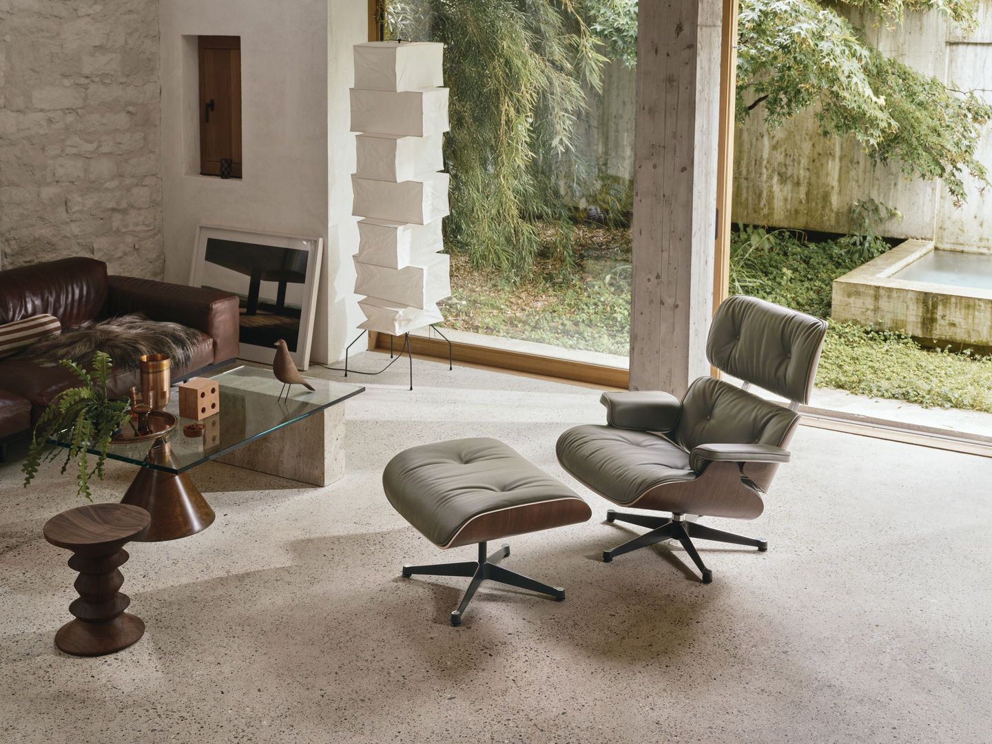 Eames Lounge Chair & Ottoman Armchair Leder Premium F / Leder Natural Vitra