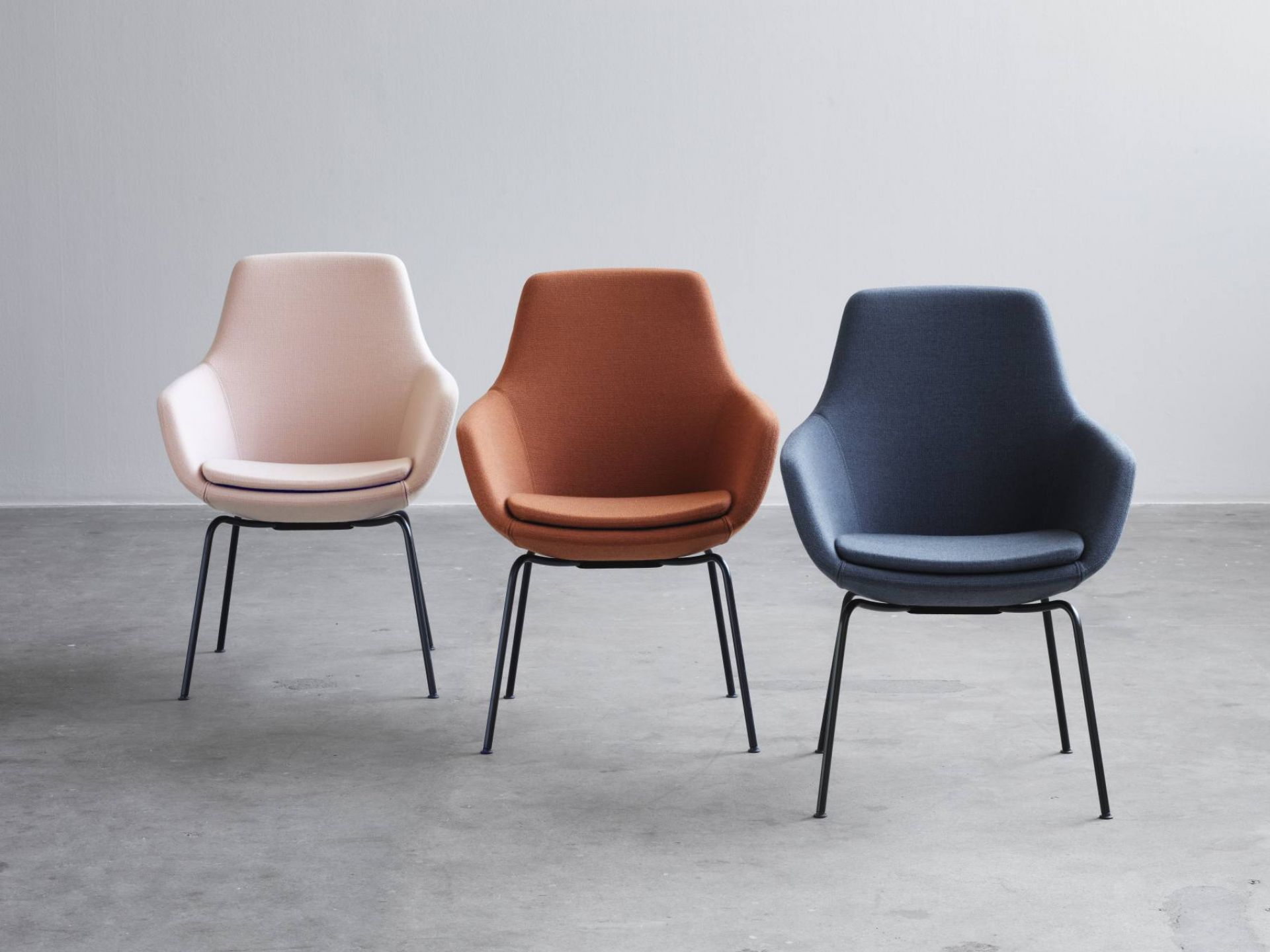 Little Giraffe Stuhl 3201 Fester Bezug Fritz Hansen
