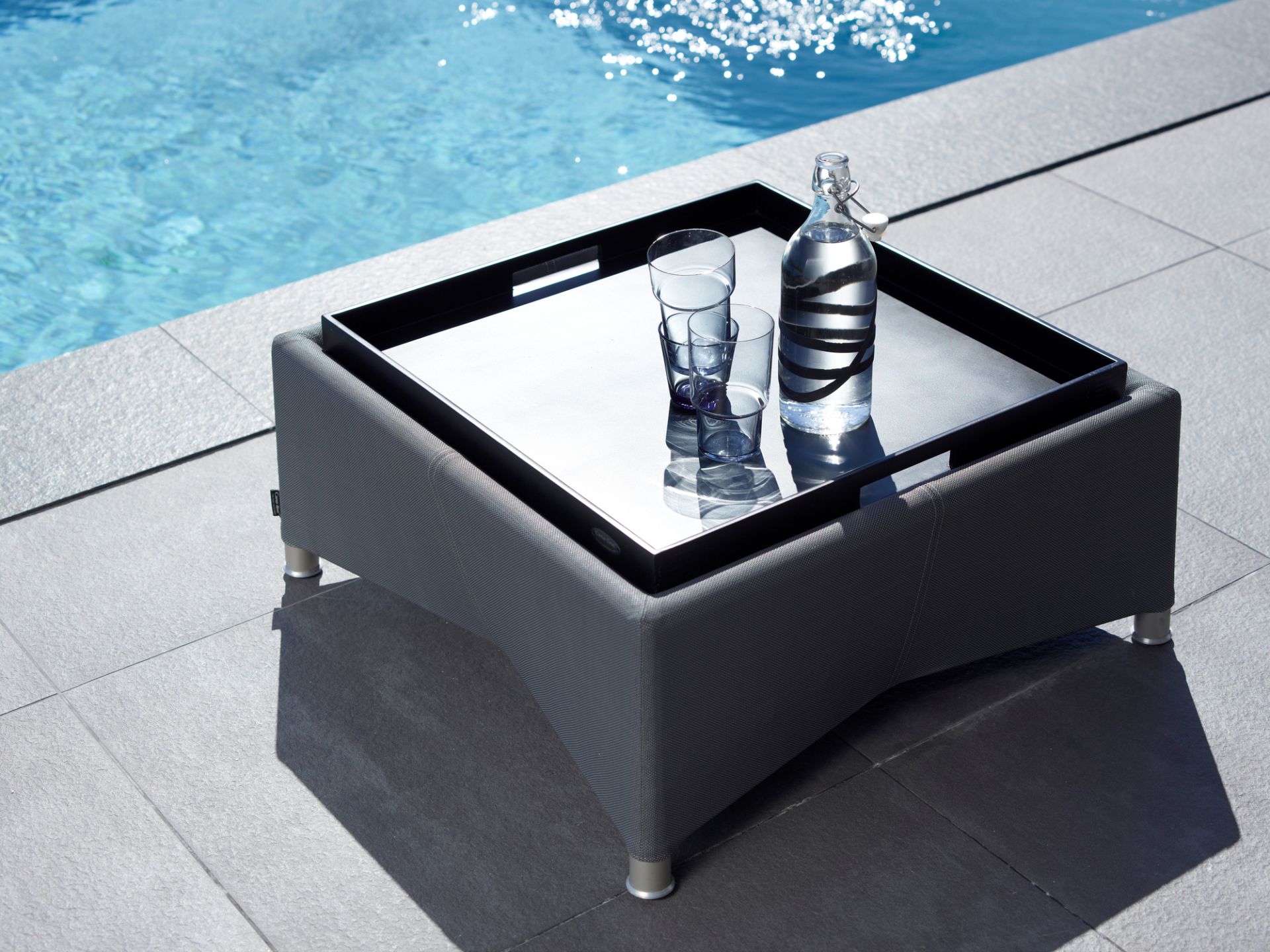 Club Outdoor Serviertablett quadratisch Cane-Line