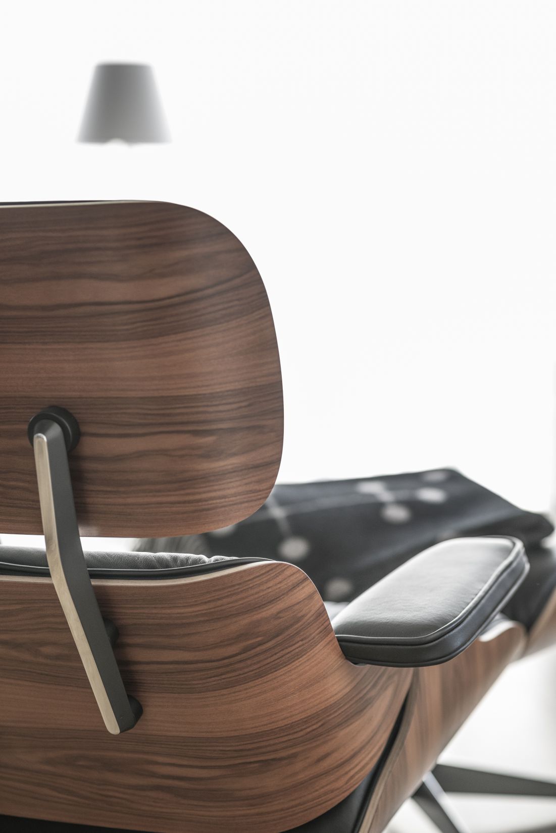 Eames Lounge Chair & Ottoman Armchair Leder Premium F / Leder Natural Vitra