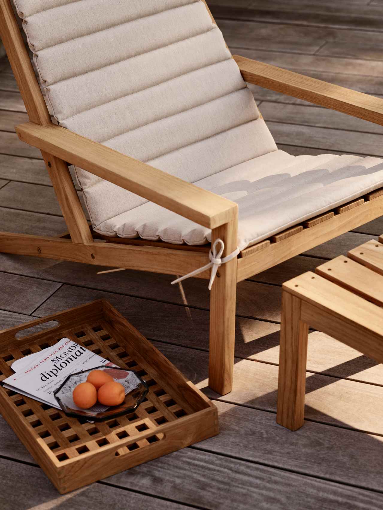 Between Lines Sitzkissen für Liegestuhl Outdoor Skagerak by Fritz Hansen Lemon/Sand Stripe