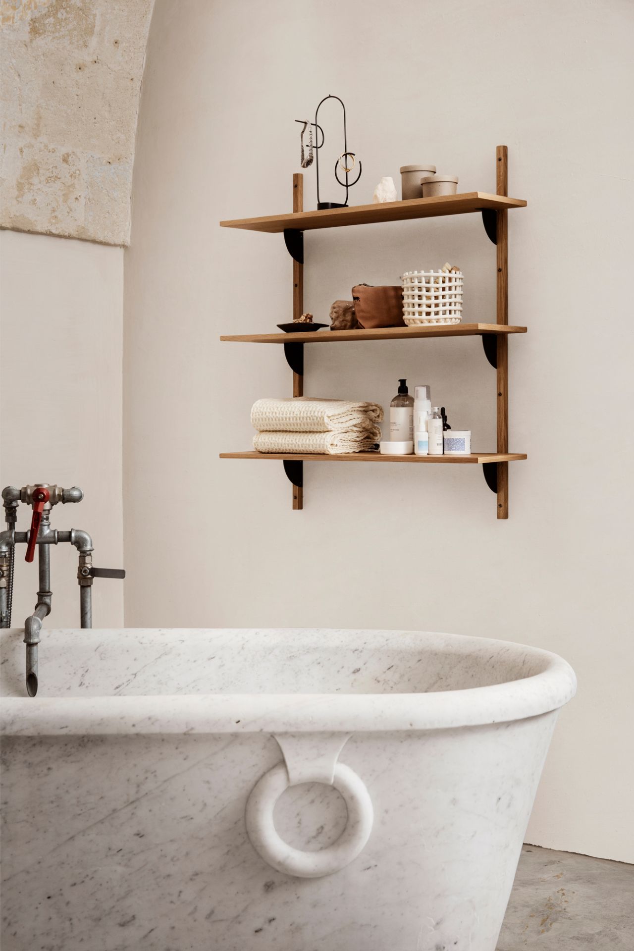 Ceramic Basket Keramik Korb groß Ferm Living
