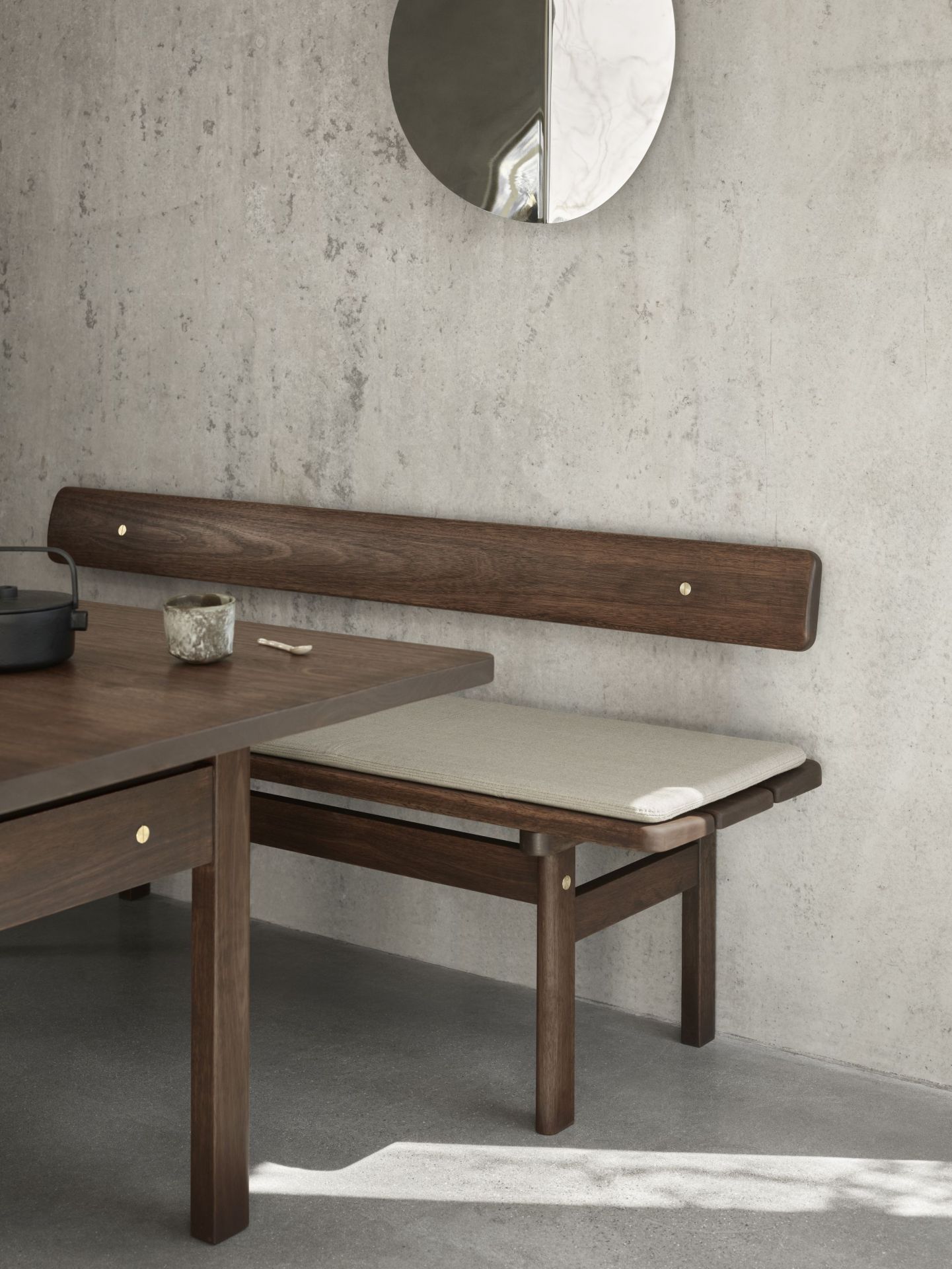 Asserbo Series Tisch dunkel geölter Eukalyptus Carl Hansen & Søn