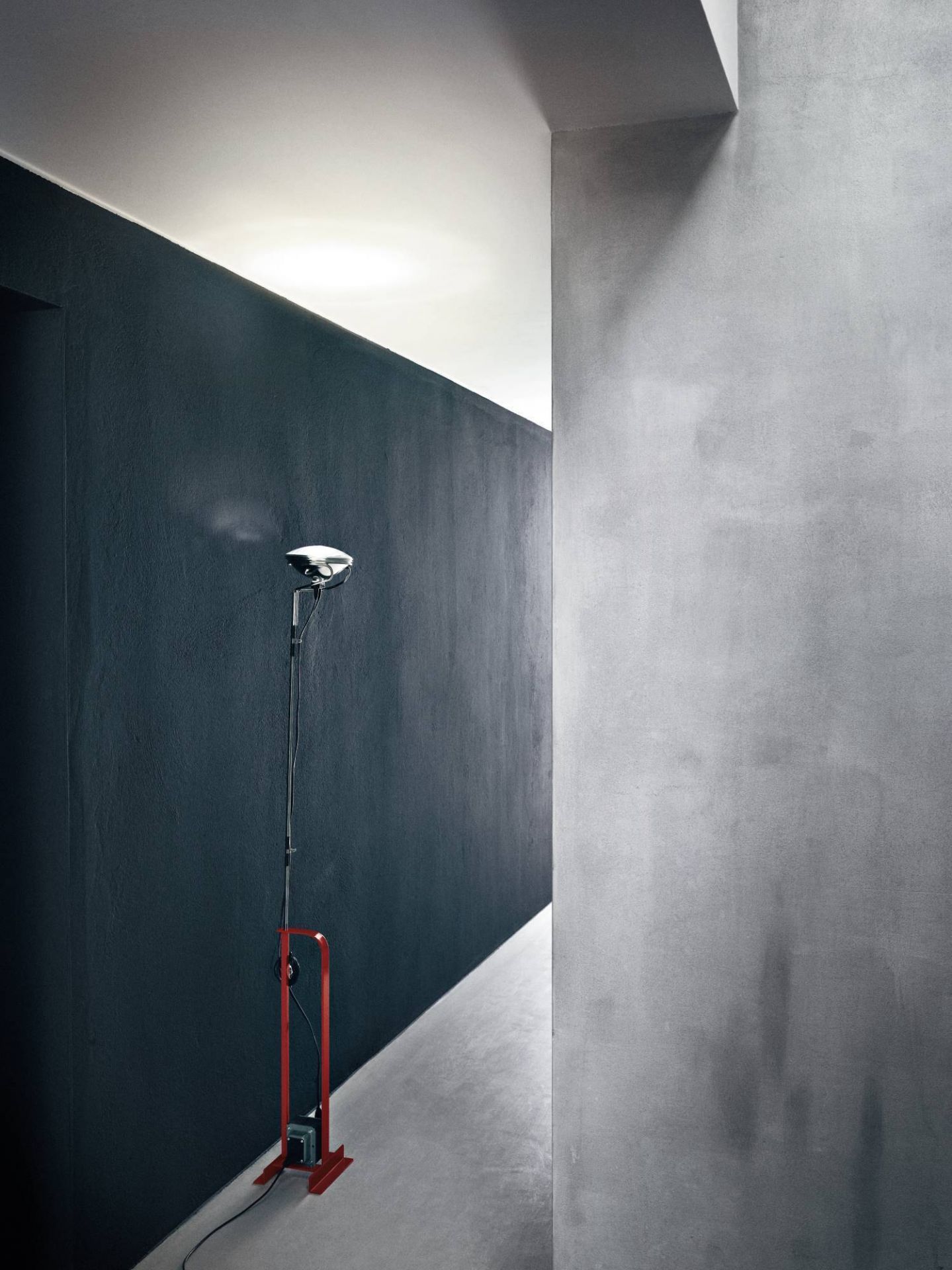 Toio Stehleuchte Flos für indirektes Licht - Verschiedene Farben