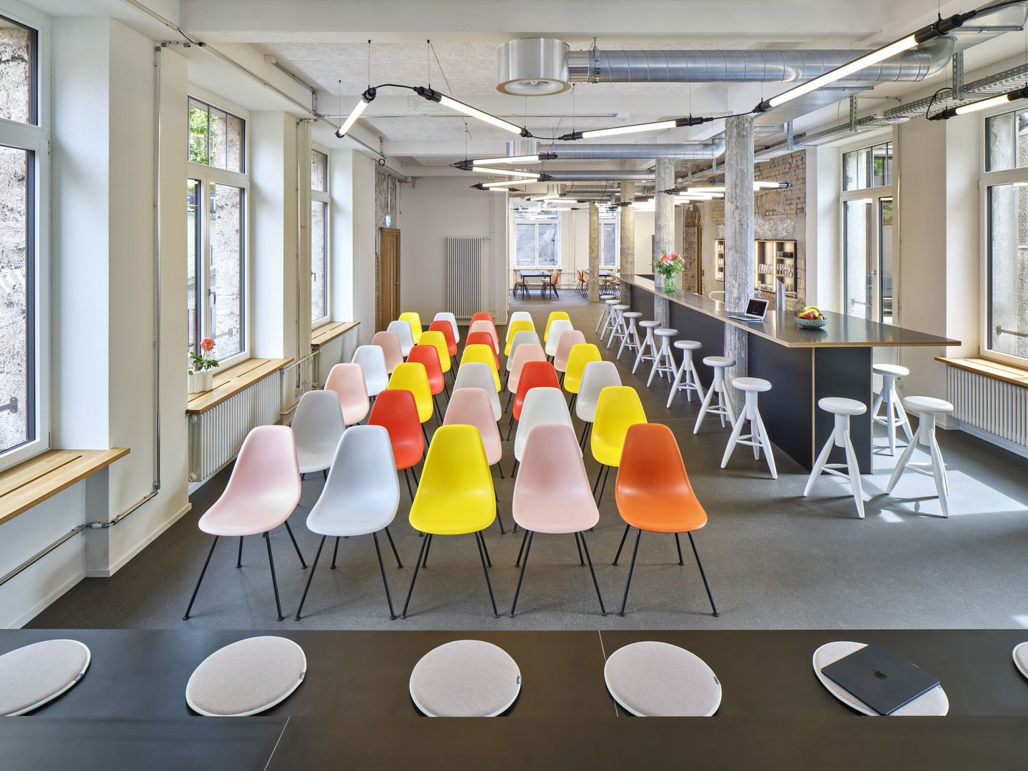 Eames Plastic Side Chair DSX Stuhl Vitra
