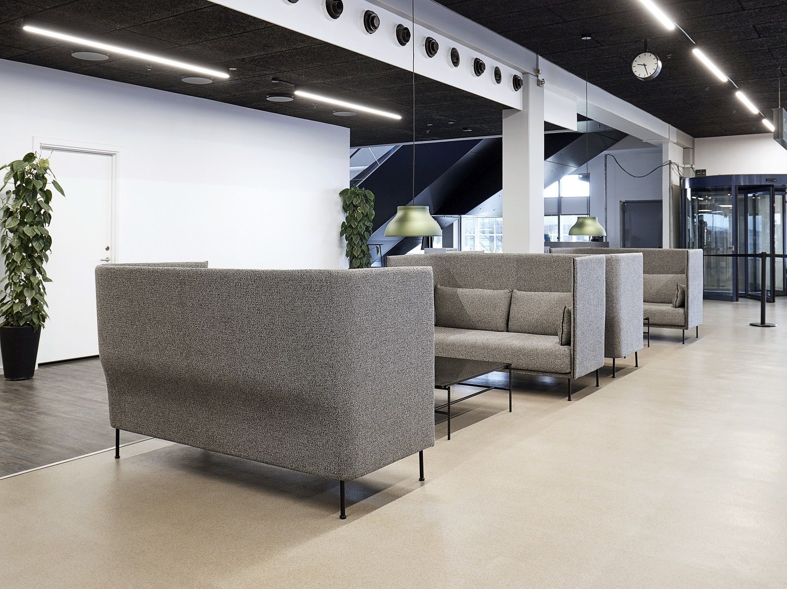 Silhouette Sofa 2-Sitzer High back Hay