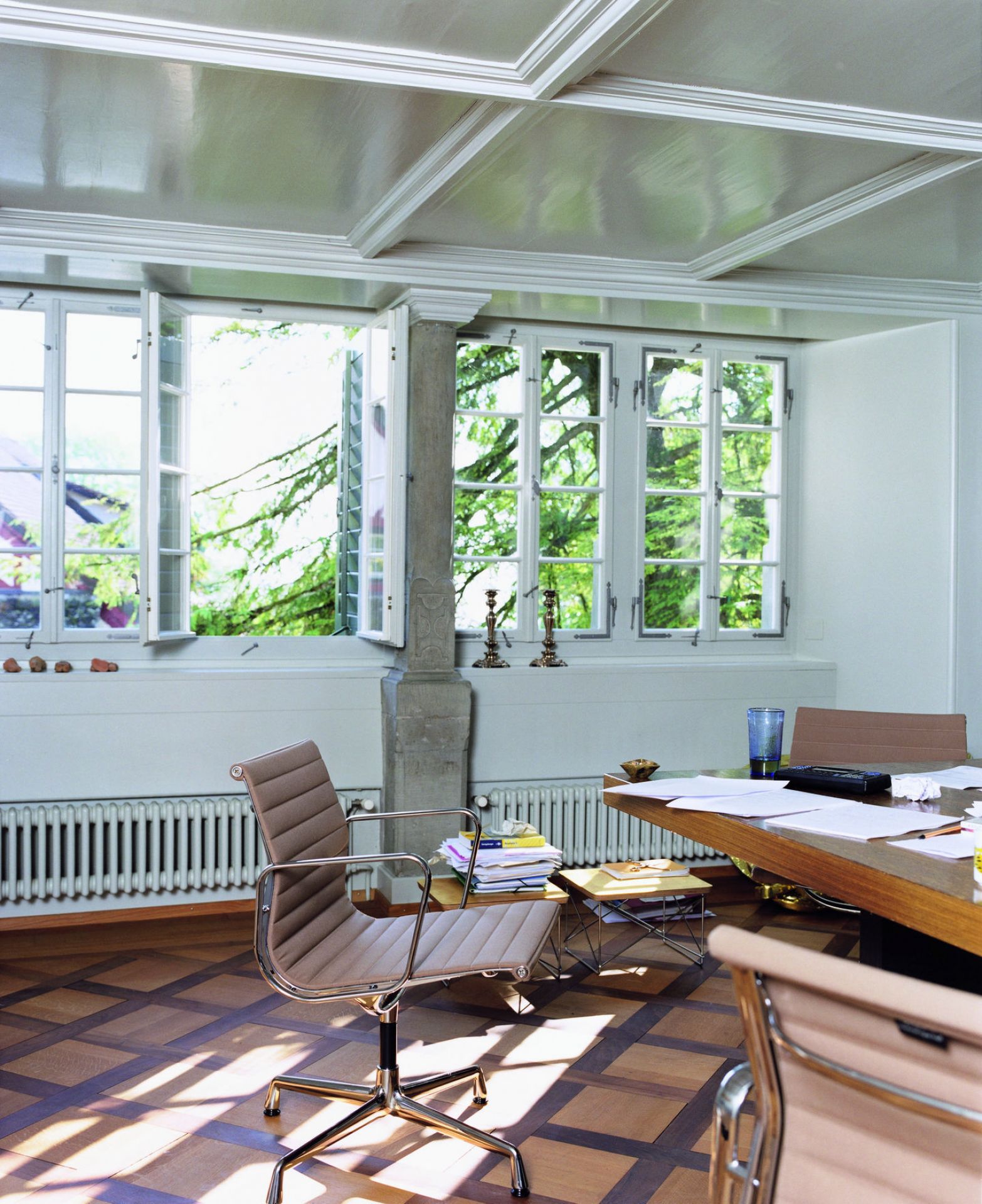 Aluminium Chair EA108 / EA 108 Stuhl Vitra