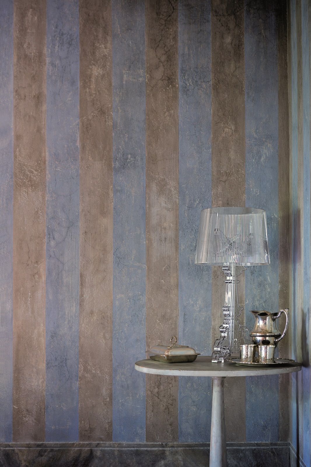 Bourgie Tischleuchte Glasklar Dimmbar Kartell