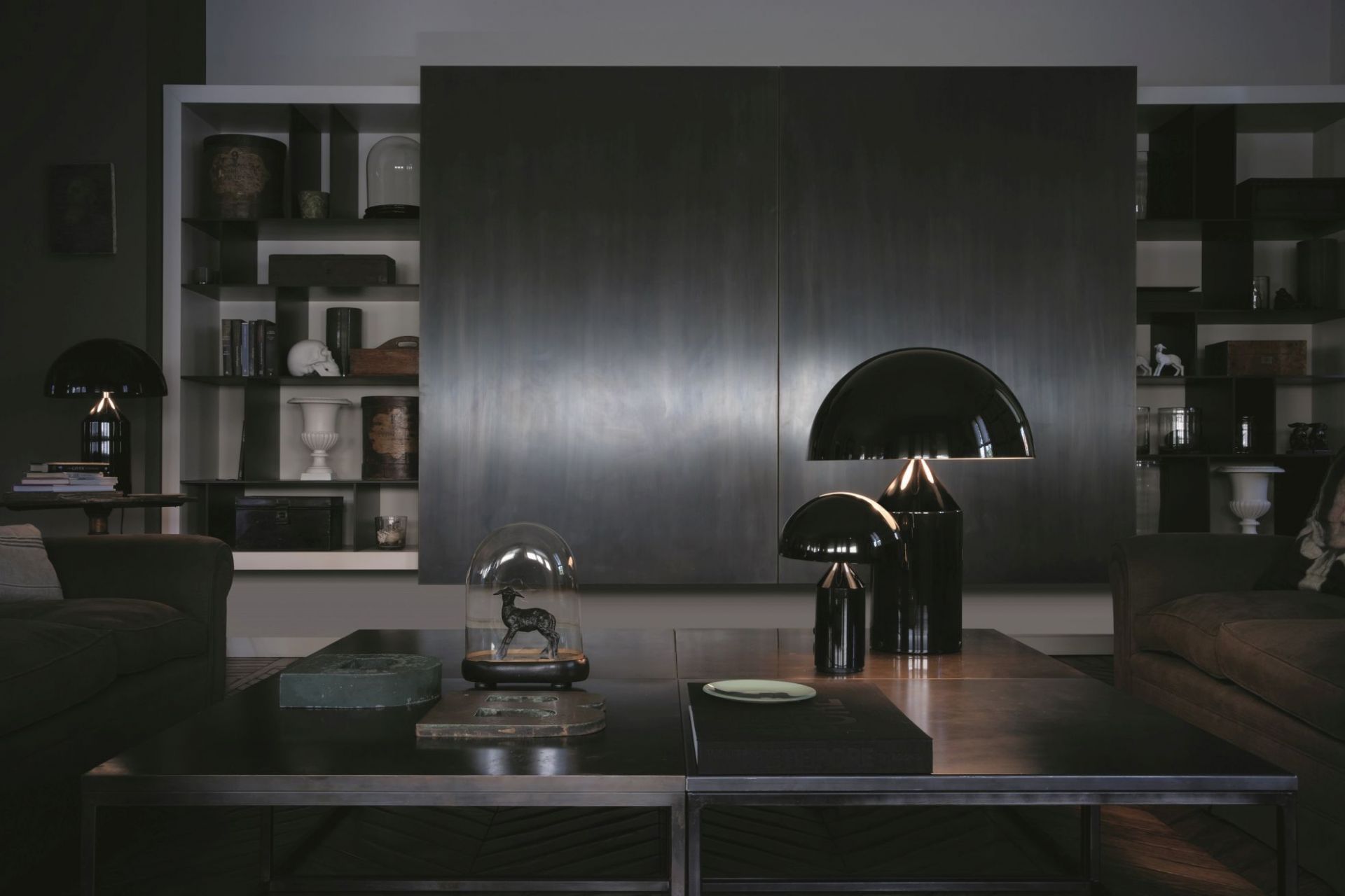 Atollo Aluminium Schwarz Oluce