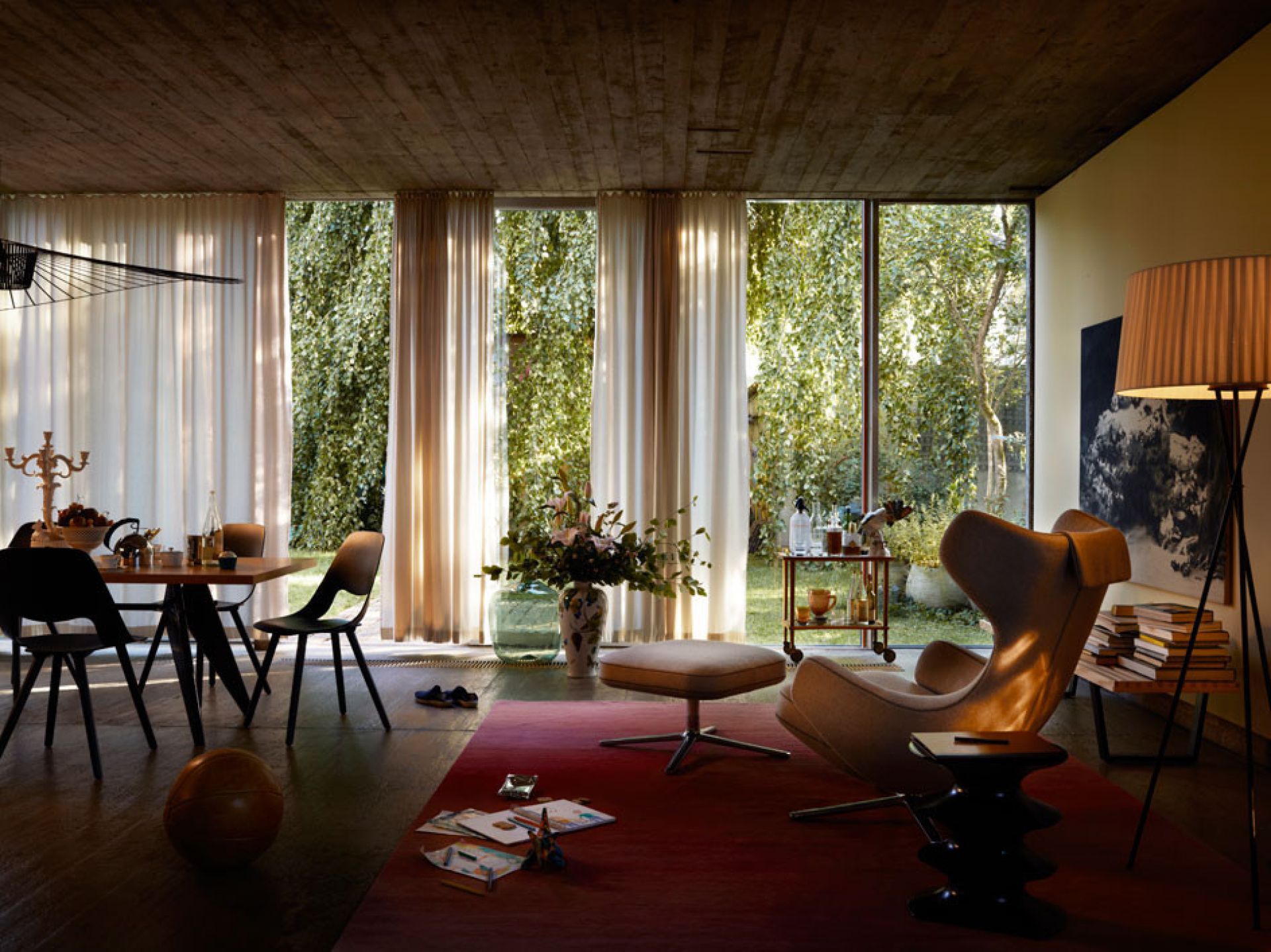 Grand Repos Sessel + Ottoman Vitra