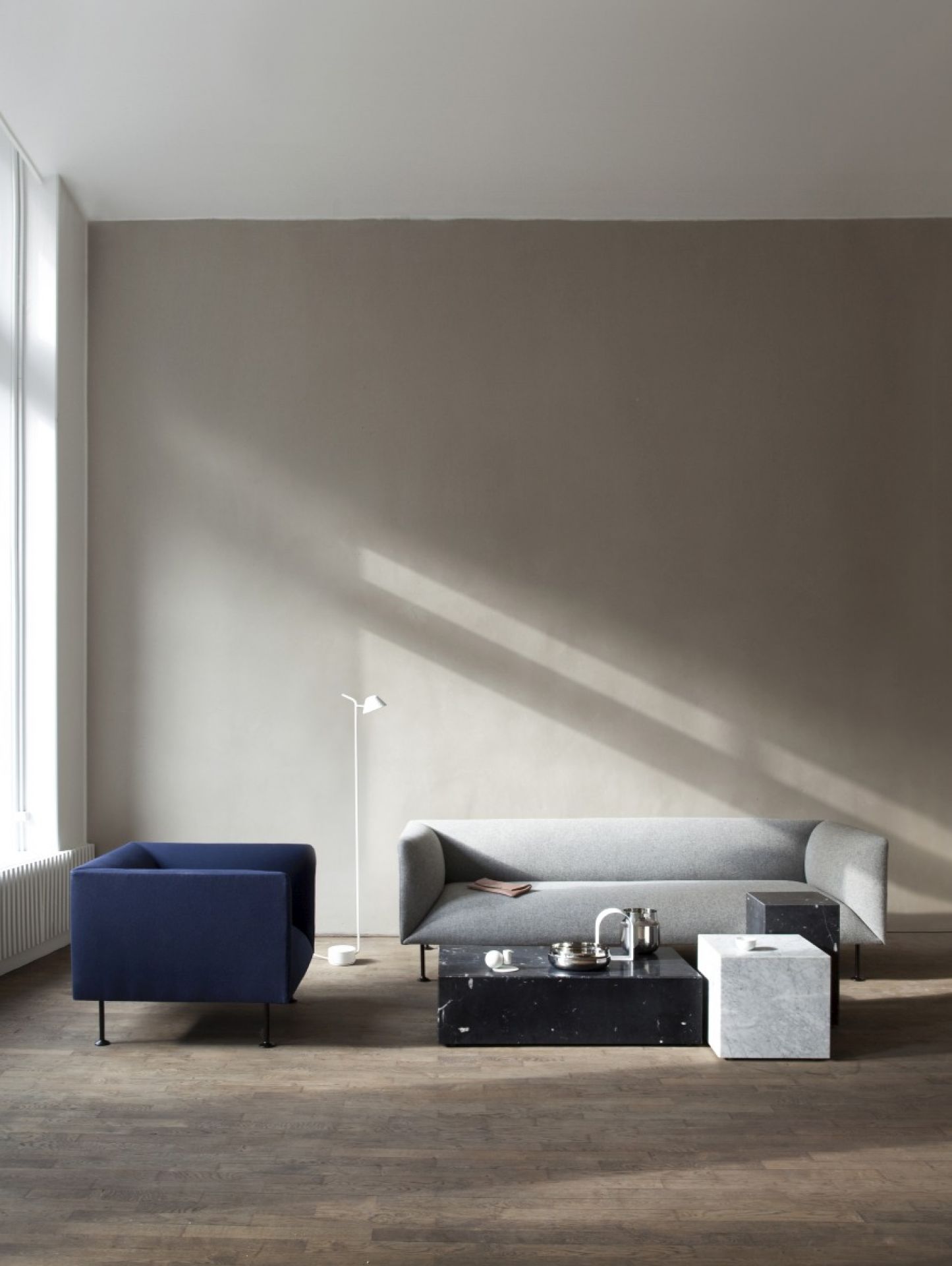 Peek Floor lamp Stehleuchte Audo Weiss