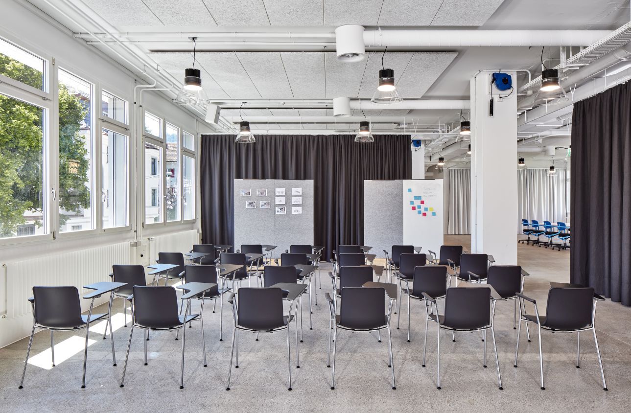 Hal RE Tube Writing Tablet Chair Stuhl Vitra