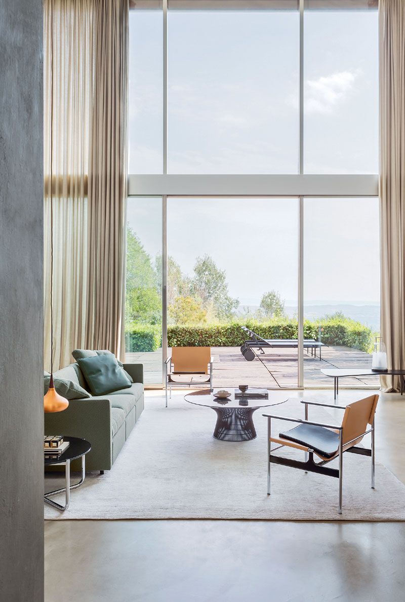 Pollock Sessel Knoll International