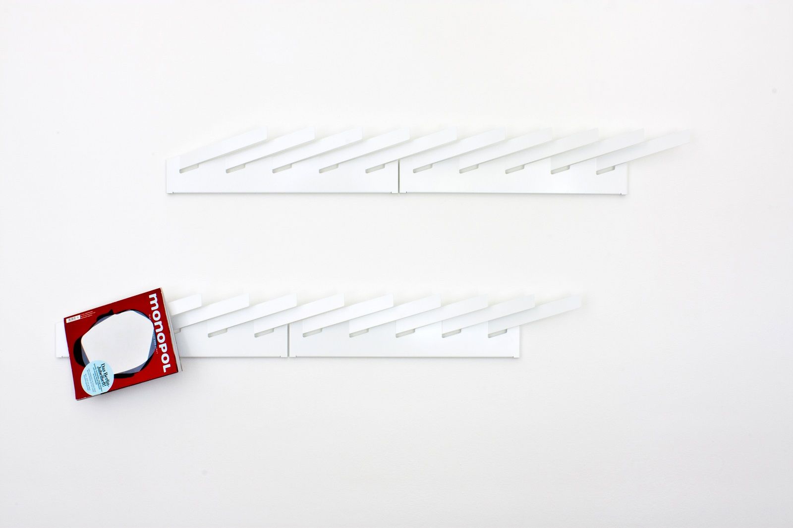Mr_Magazinhalter Linea1 by Müller Möbelwerkstätten