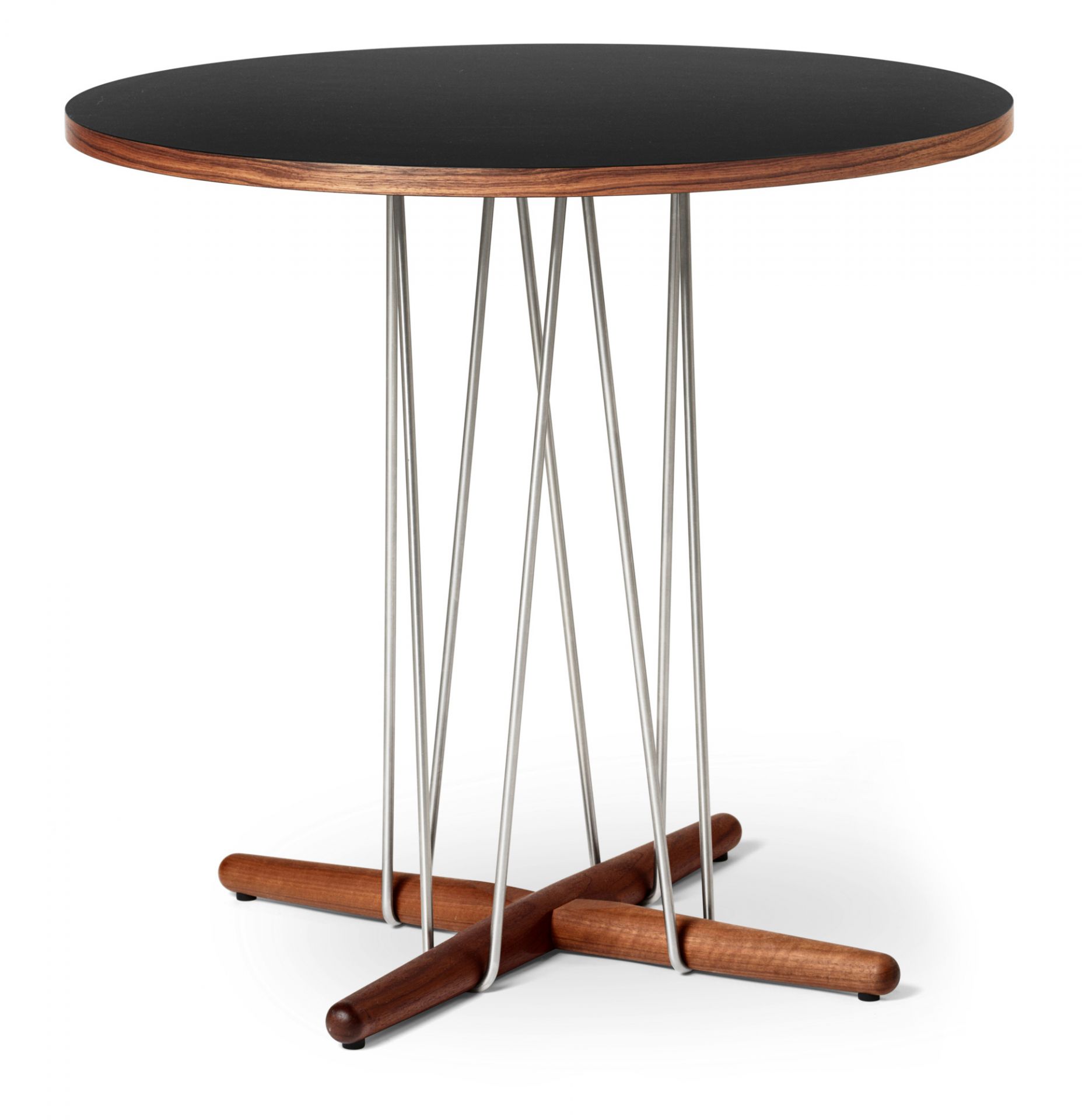 E020 Embrace Tisch Walnuss Carl Hansen & Søn