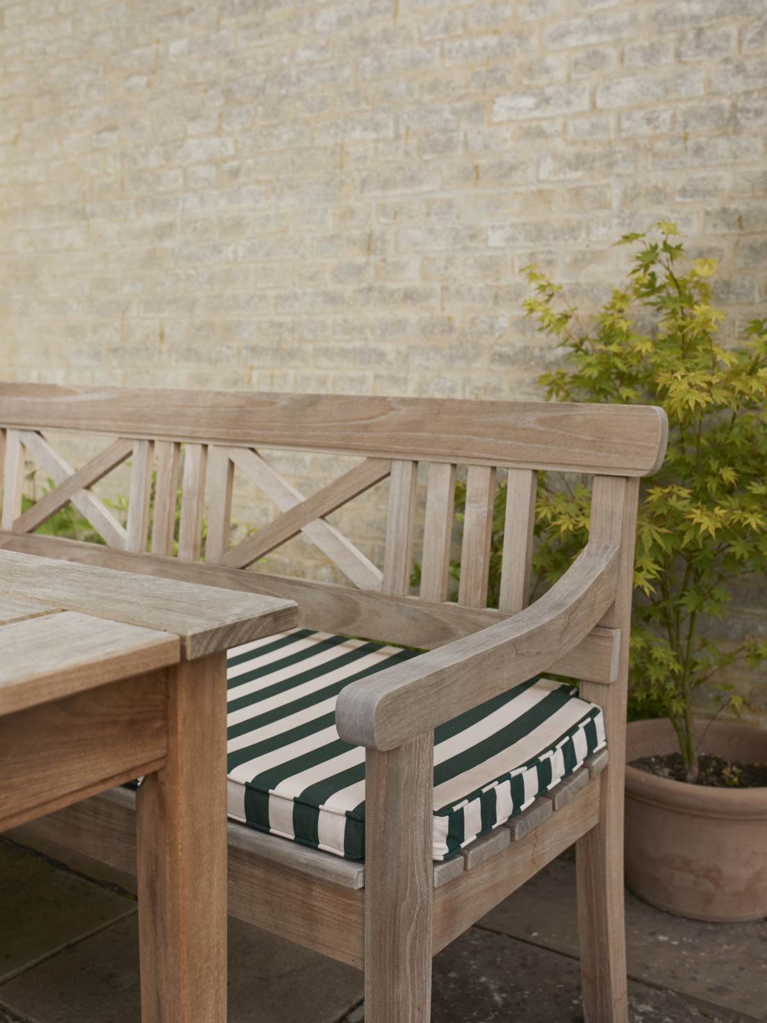 Drachmann Table Esstisch Outdoor Skagerak by Fritz Hansen 