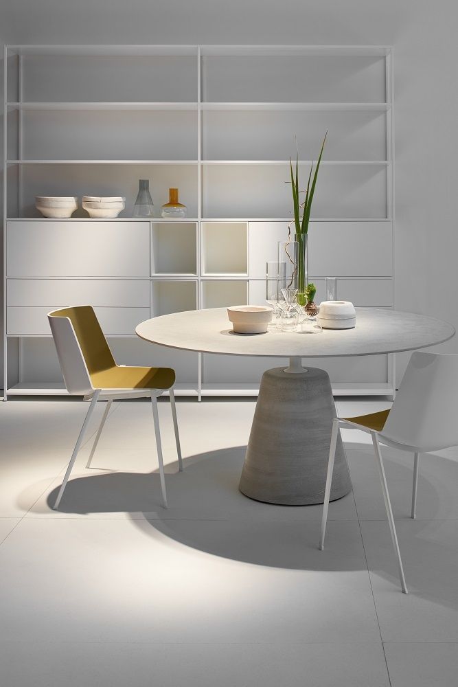 AÏKU Stuhl 4 Metallbeine Weiß MDF Italia