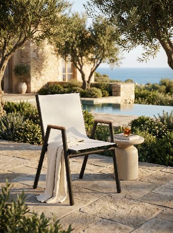 Pilotis Sessel mit Armlehnen Batyline Outdoor Fermob