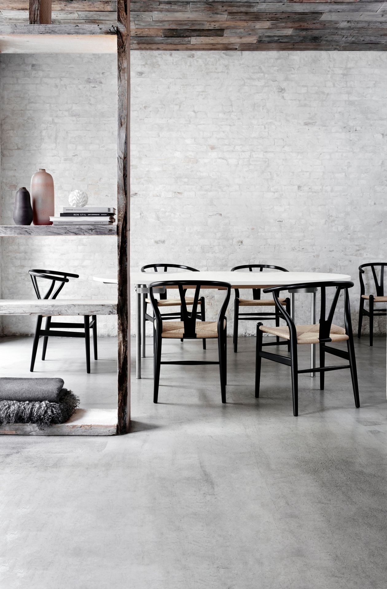 CH24 Wishbone Chair / Y-Chair Stuhl Eiche geseift Carl Hansen & Søn
