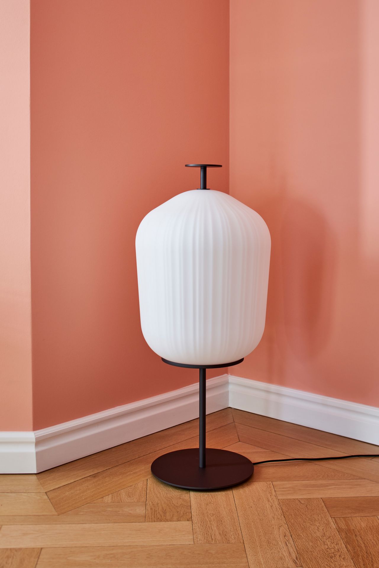 Plissée Floor Lamp Stehleuchte ClassiCon