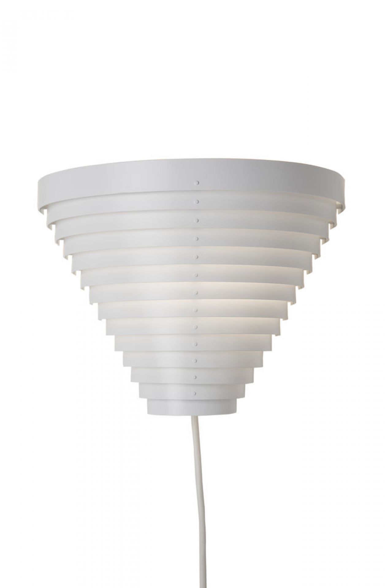 A910 Wandleuchte Artek