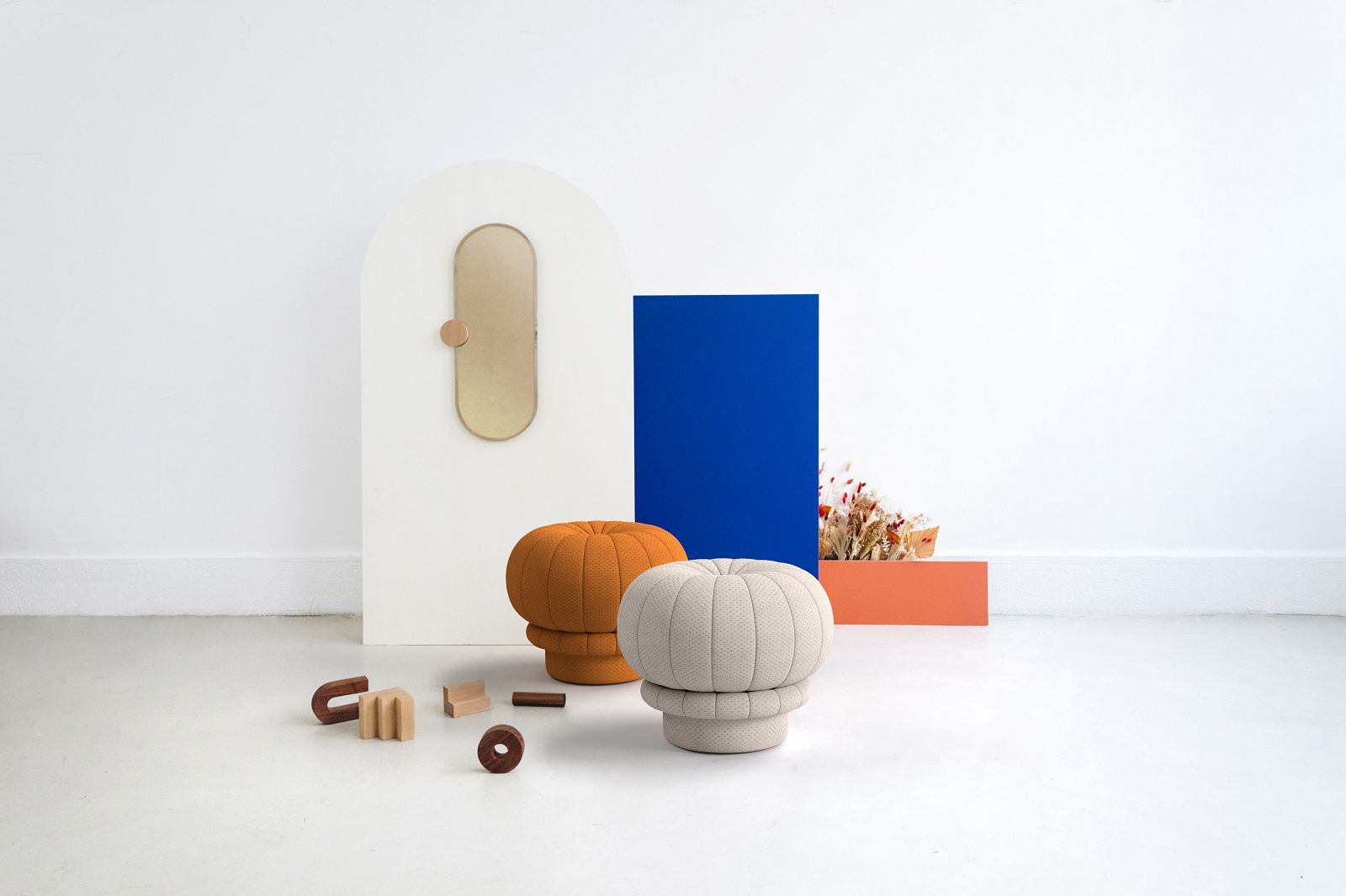 Claudie Pouf Hocker Hartô