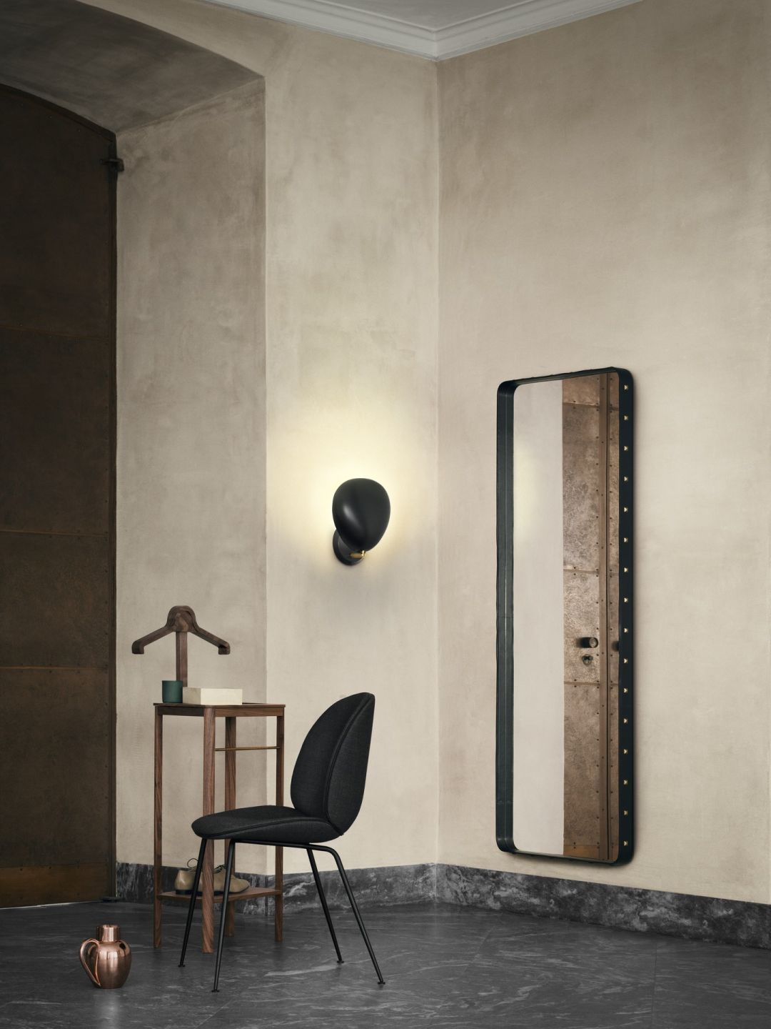 Adnet Rectangular Spiegel large Gubi