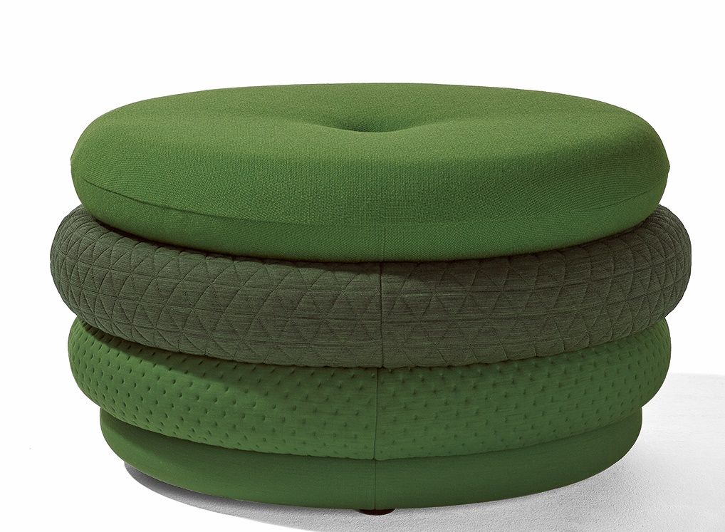 Grüner Fat Tom Pouf Hocker von Richard Lampert, moderner Sitzhocker für Wohnzimmer.