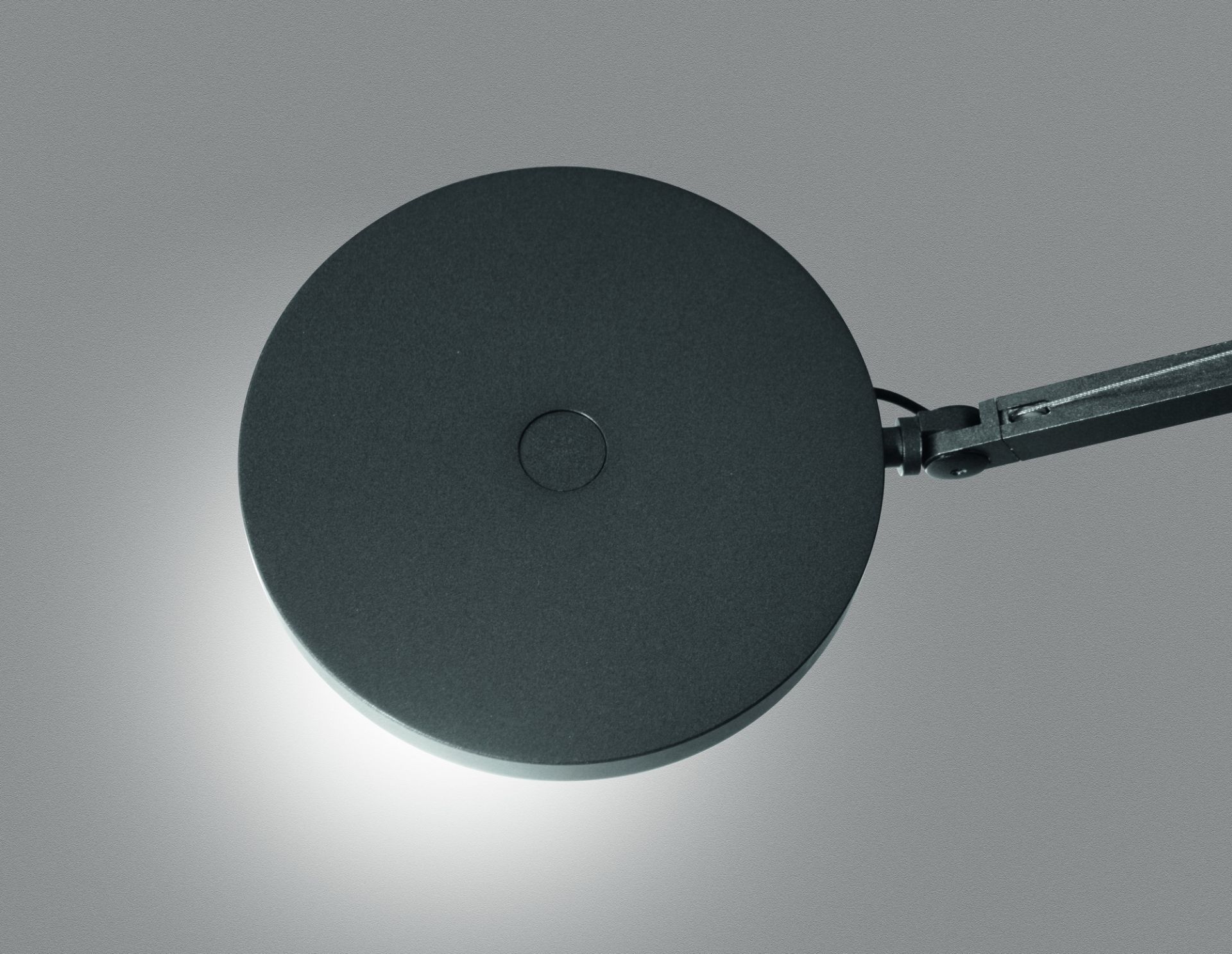 Demetra Table Tischleuchte Body (Teil 2 von 2) Anthrazitgrau 2700K Artemide EINZELSTÜCK