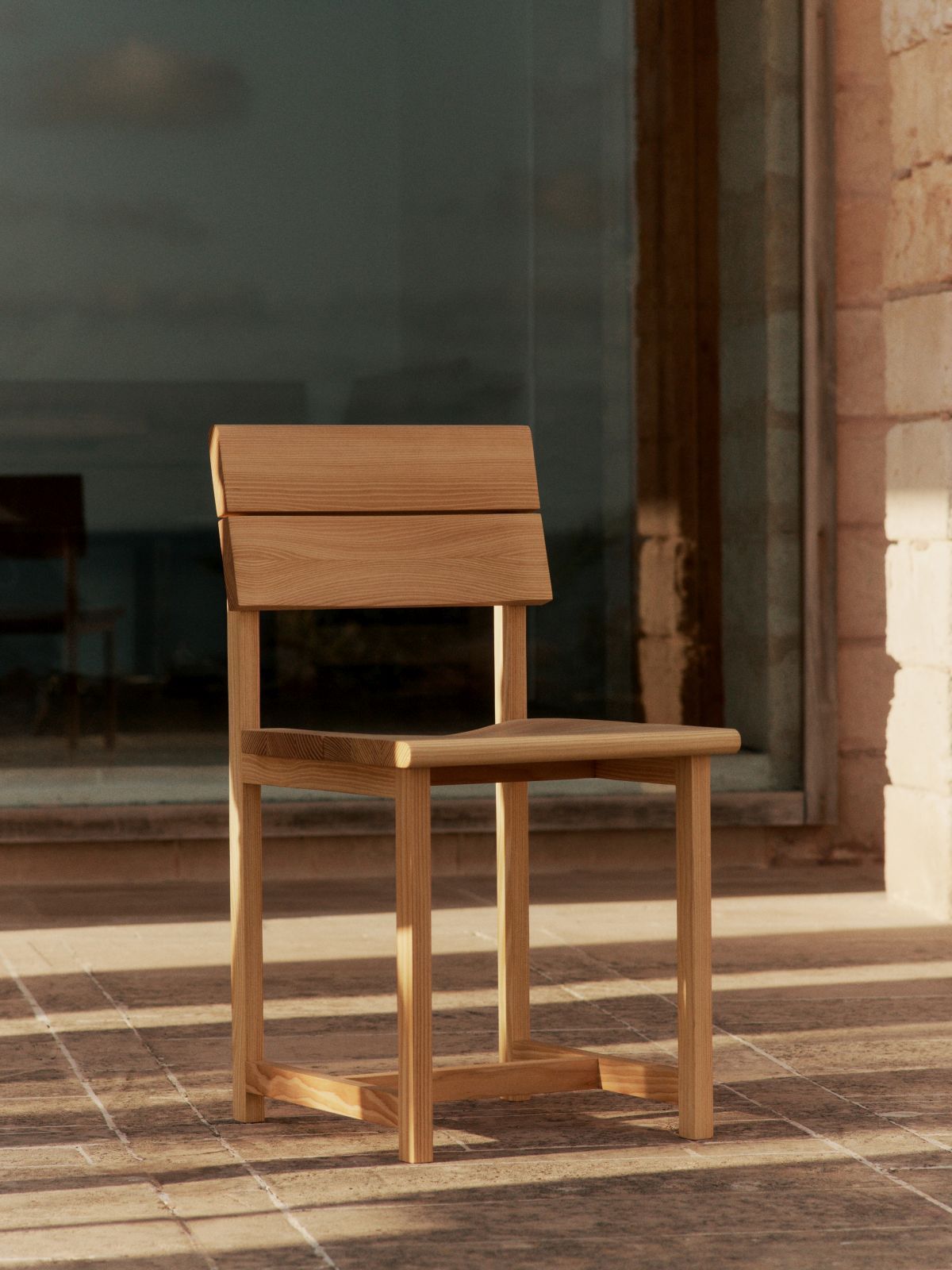 Visit Esszimmerstuhl Ferm Living