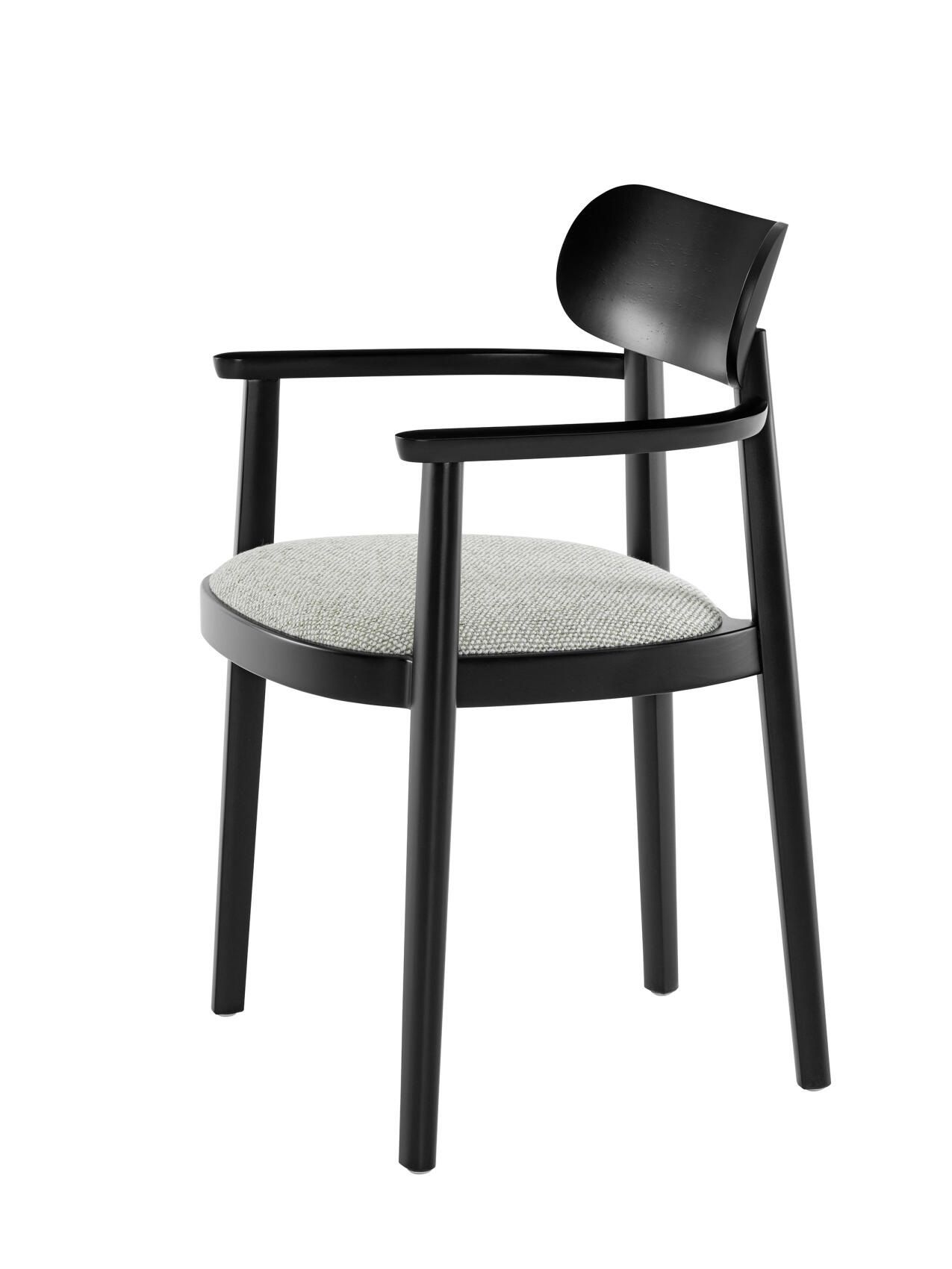118 SPFV Holzstuhl mit Armlehnen Thonet