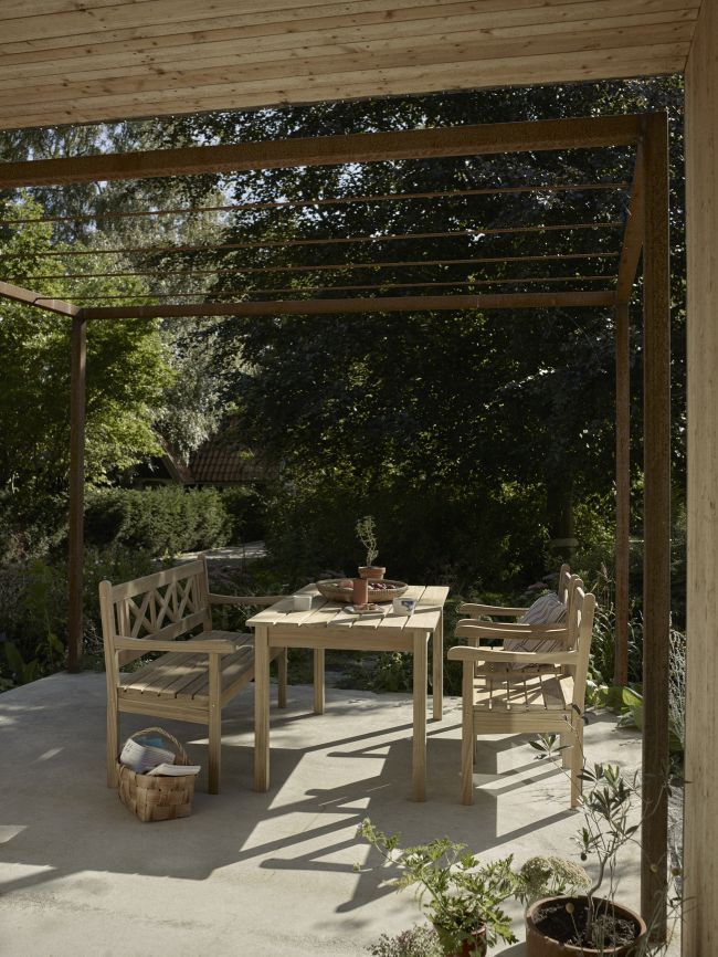 Skagen Bench Gartenbank Outdoor Skagerak by Fritz Hansen