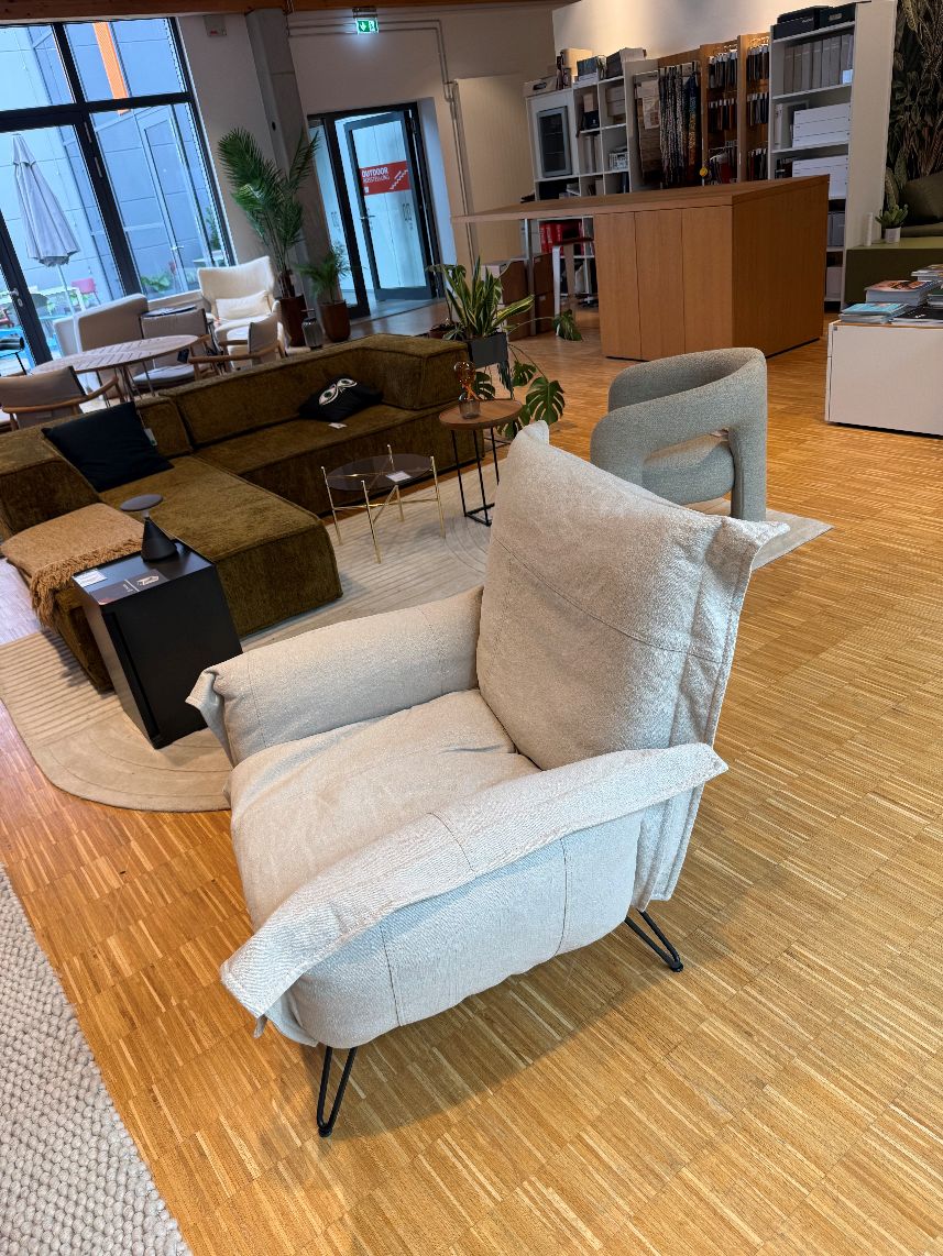 Cloudscape Sessel WILD LINEN Moroso Diesel AUSSTELLUNGSSTÜCK