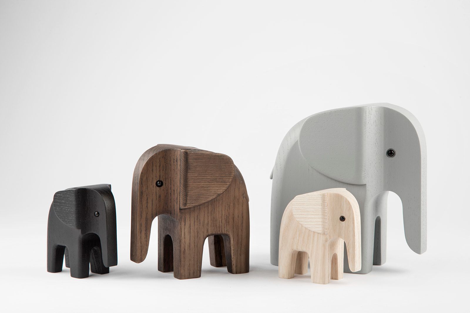 Elefant Jubiläums Edition mit WWF grau novoform