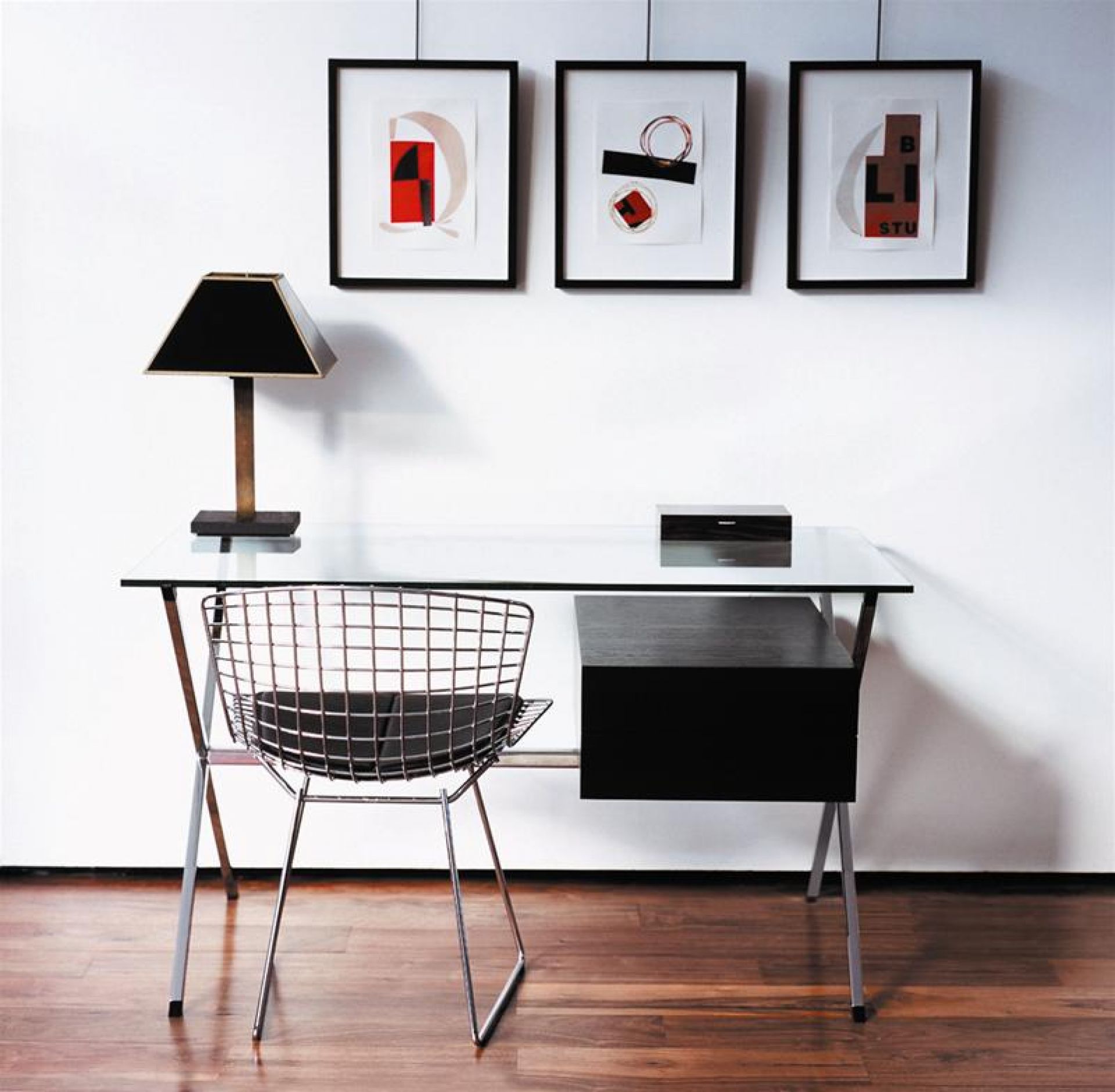 Franco Albini Schreibtisch Eiche schwarz gebeizt Knoll International Quick Ship