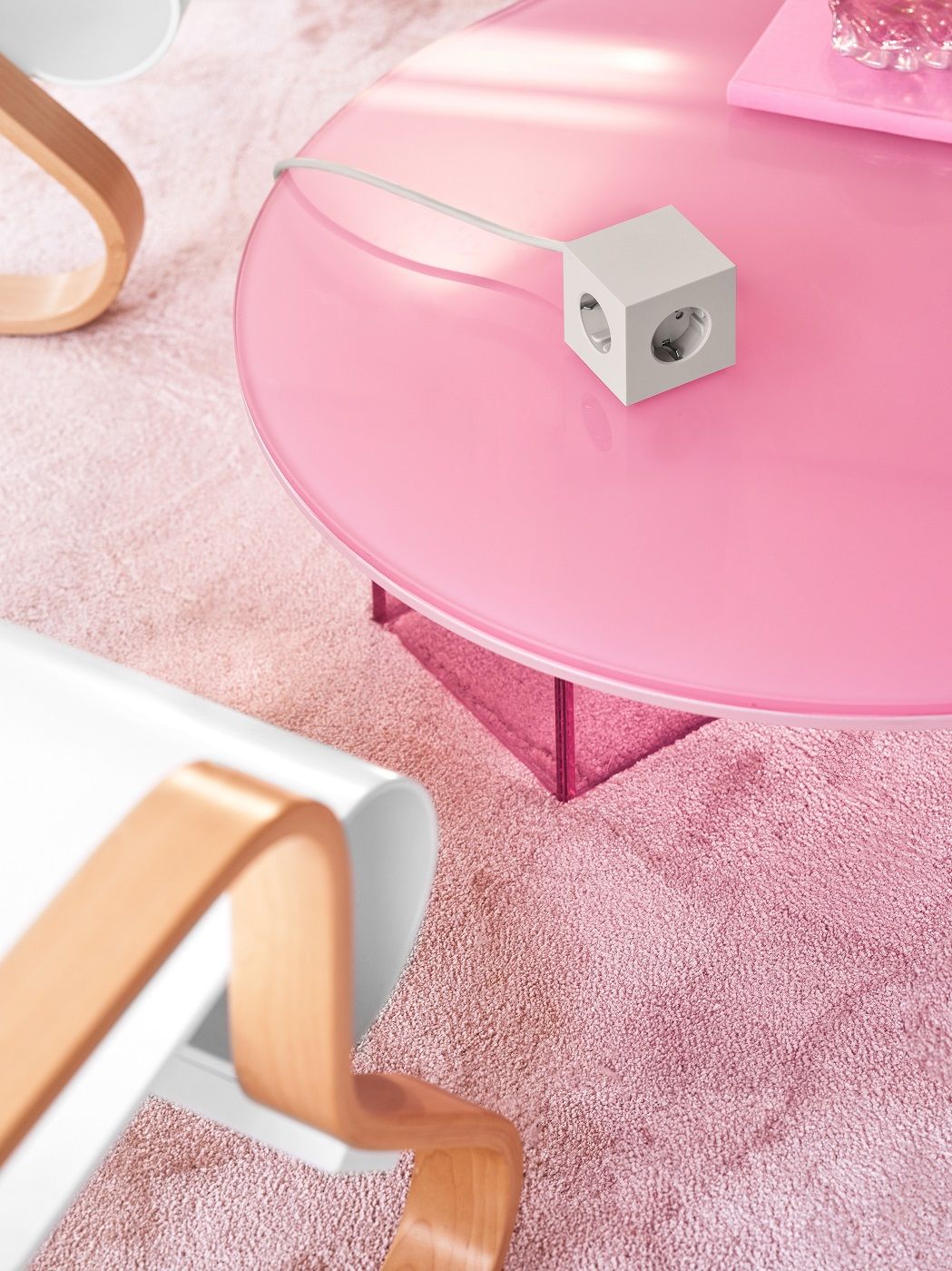 Square 1 - Avolt Steckdosenwürfel mit USB C dfp Design Shark blau