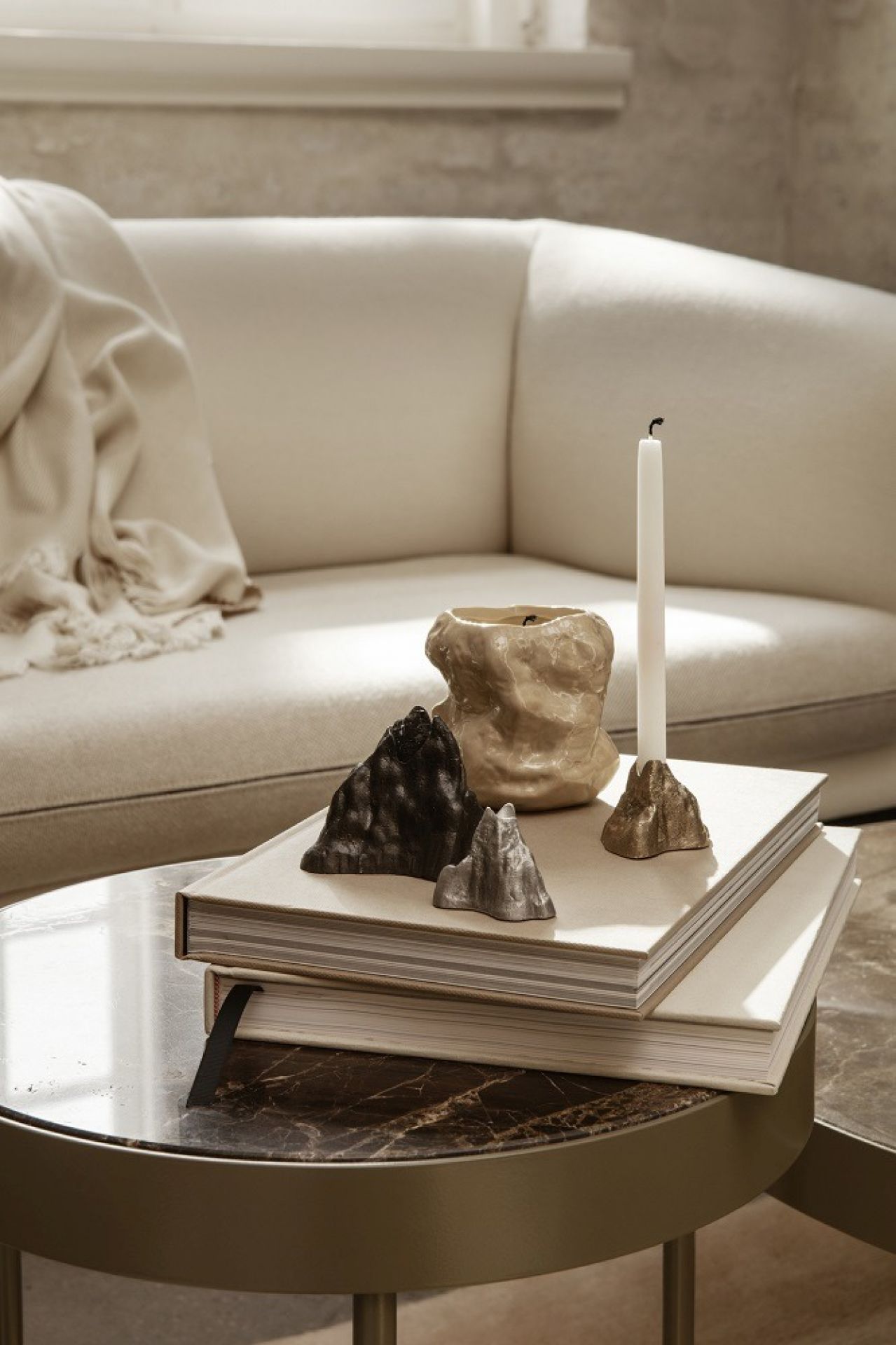 Marble Table Beistelltisch Ferm Living 40 Schwarz