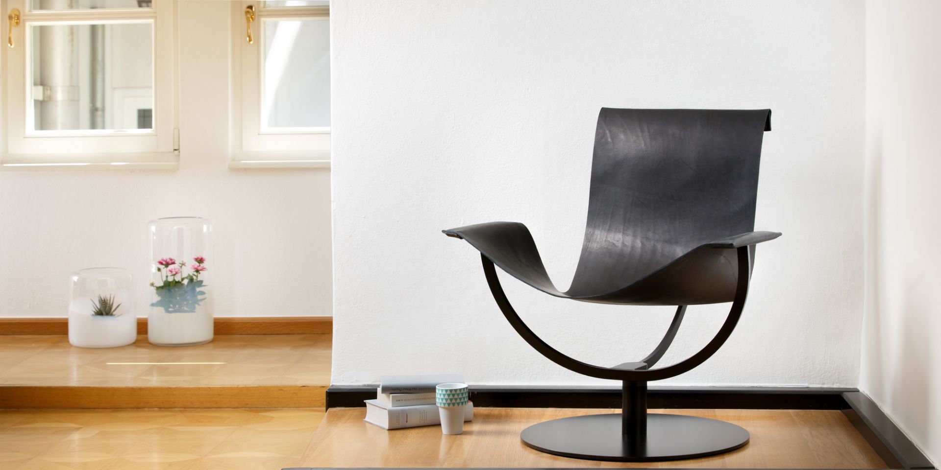 Arch Chair Sessel Kernleder schwarz Favius