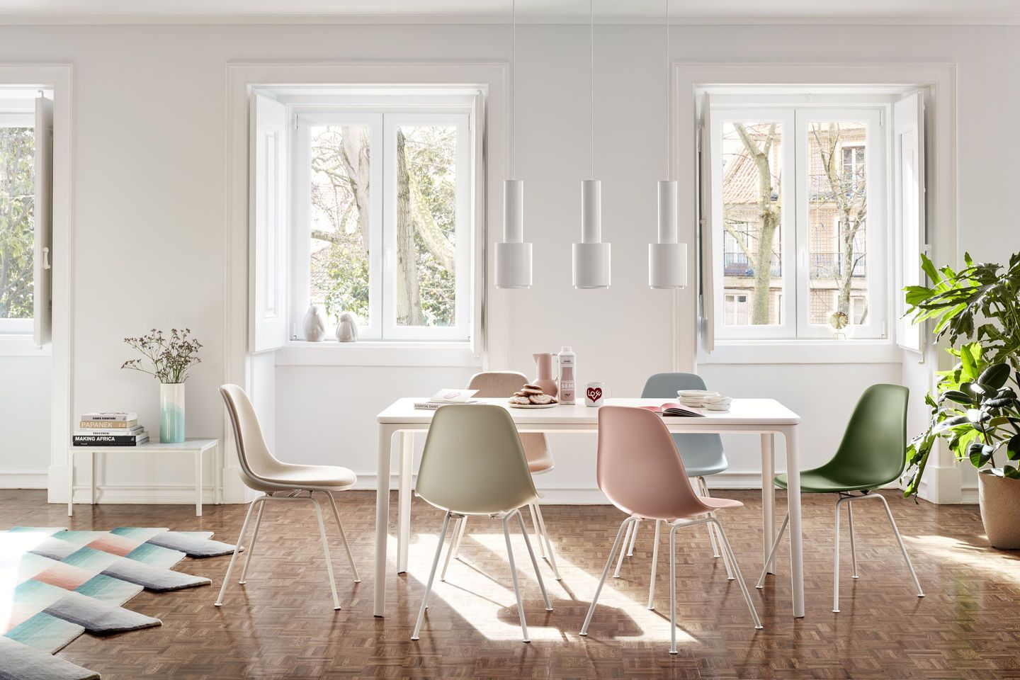 Eames Fiberglass Chair DSX Stuhl Vitra