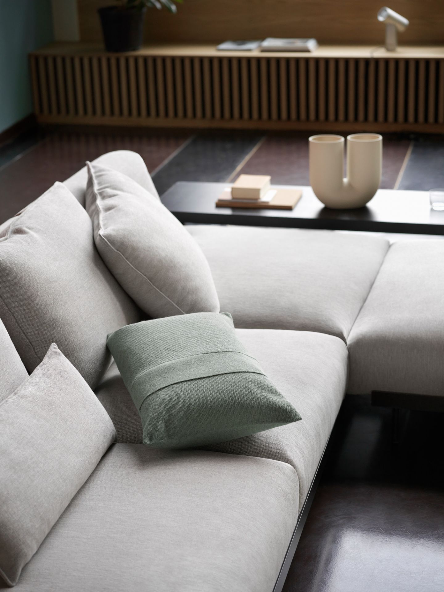In Situ Modular Sofa 3-Sitzer Chaise Longue Muuto