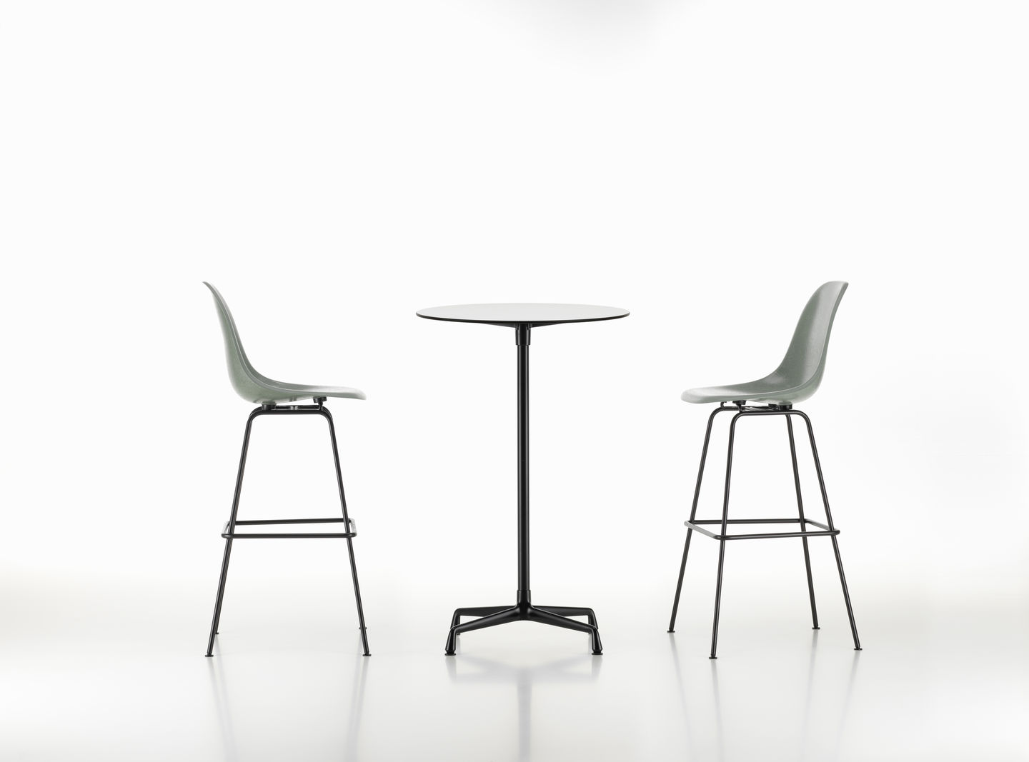 Eames Contract Tables High Stehtisch Ø 70 cm  Vitra