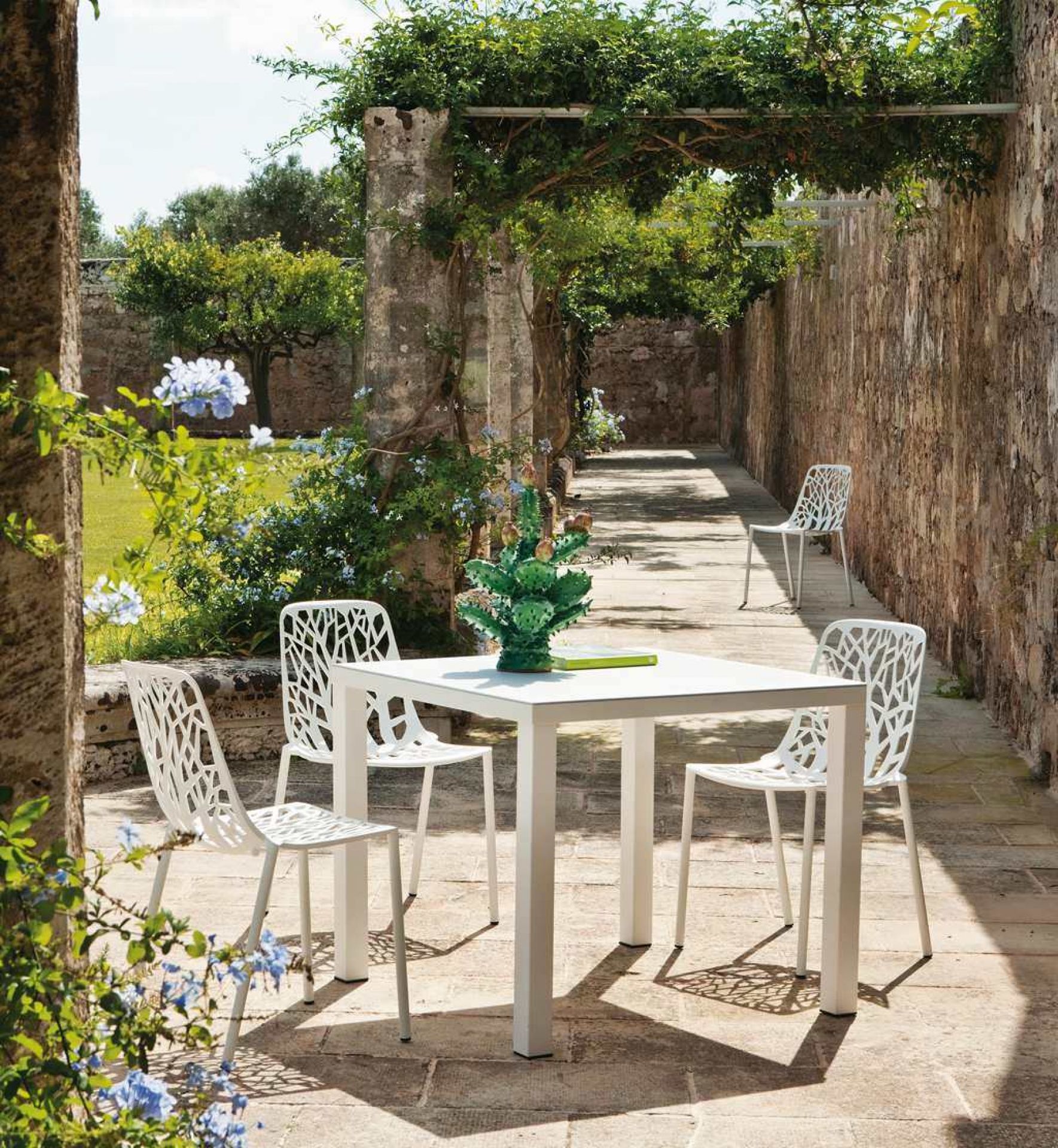 Easy Outdoor Tisch Fast