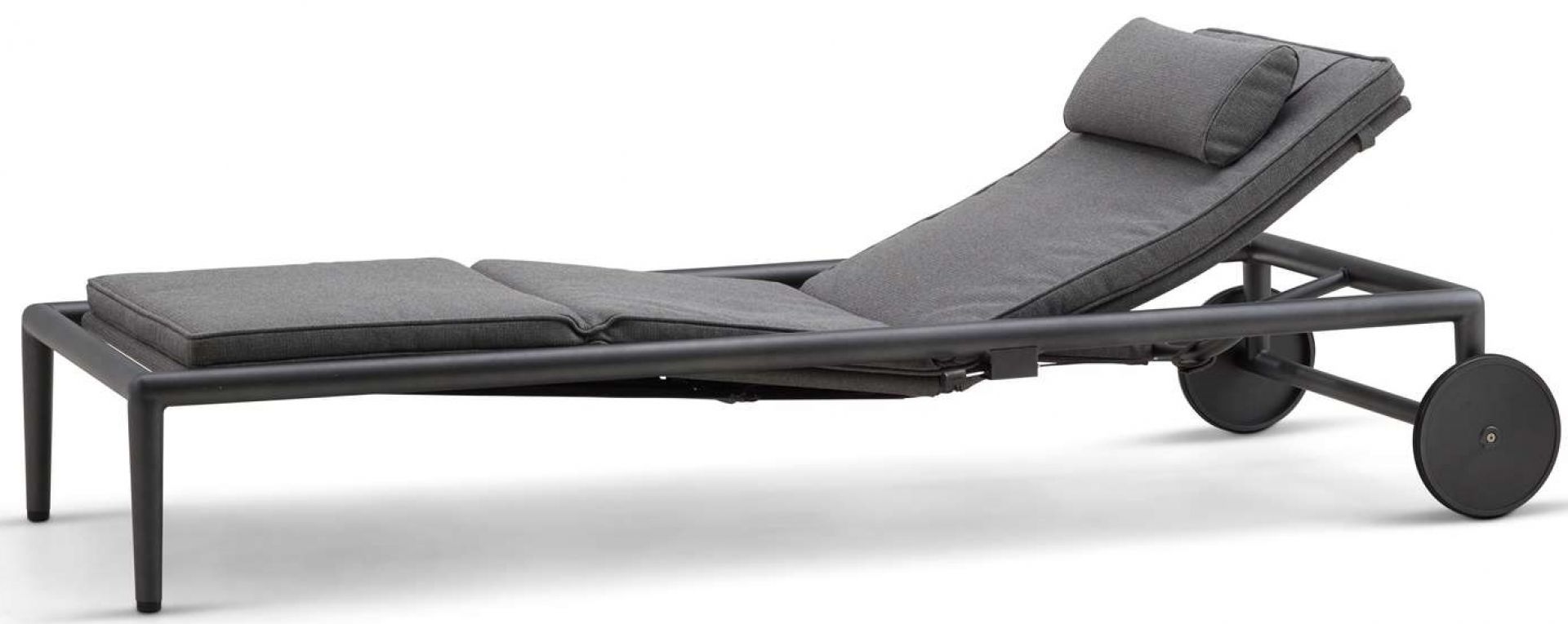 Conic Outdoor Sunbed Sonnenliege Cane-Line
