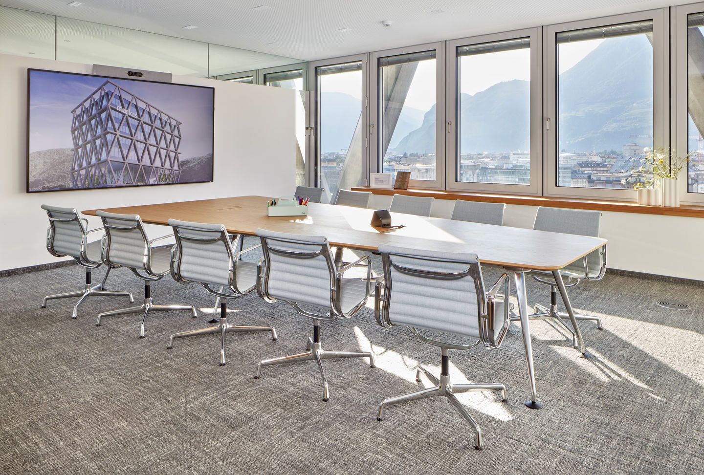 Aluminium Chair EA 104 / EA104 Stuhl Vitra