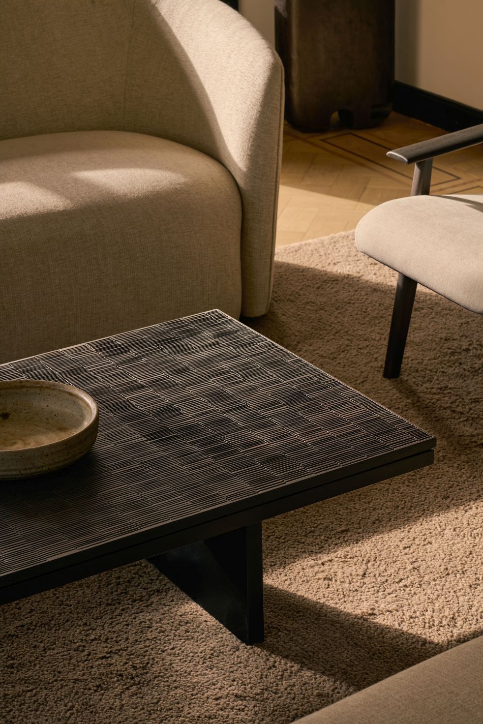 Grooves Couchtisch 135 x 65cm Ethnicraft